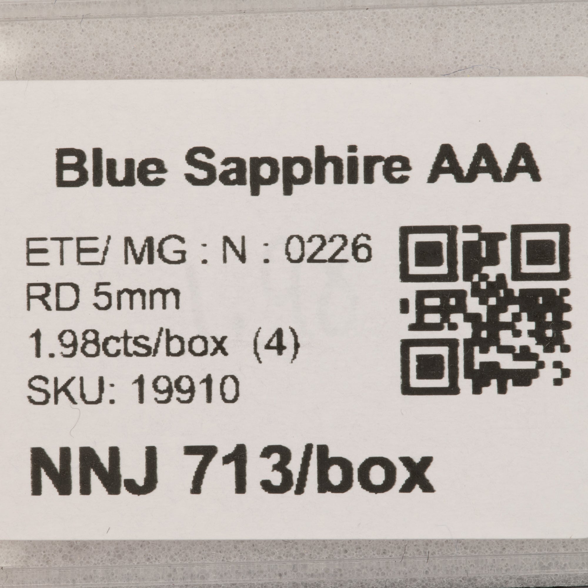 0.49 carat natural blue sapphire round 5mm loose gemstone – view 3