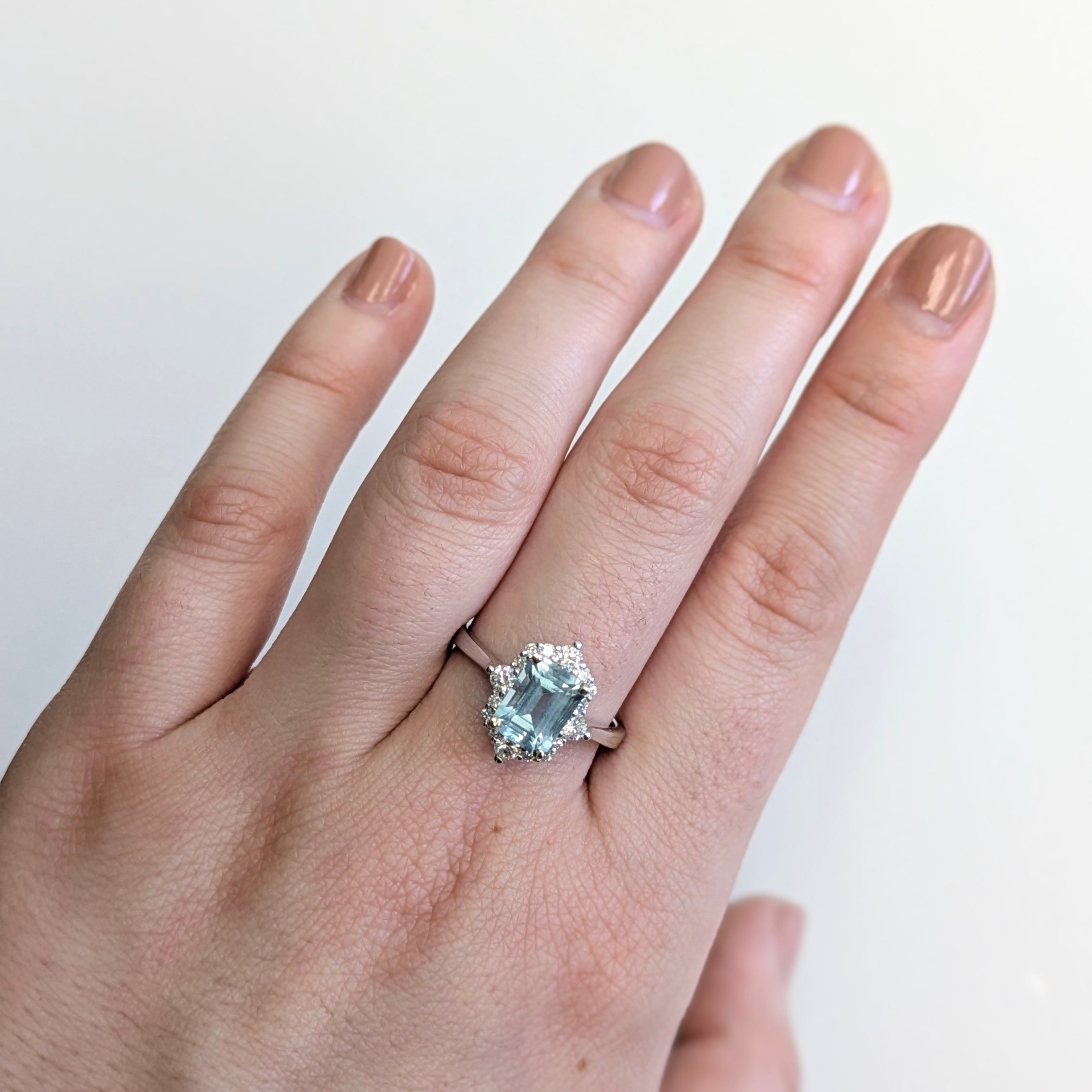 Rashmita 14K White Gold 1.5cts Aquamarine Diamond Ring | Emerald Cut 8x6mm