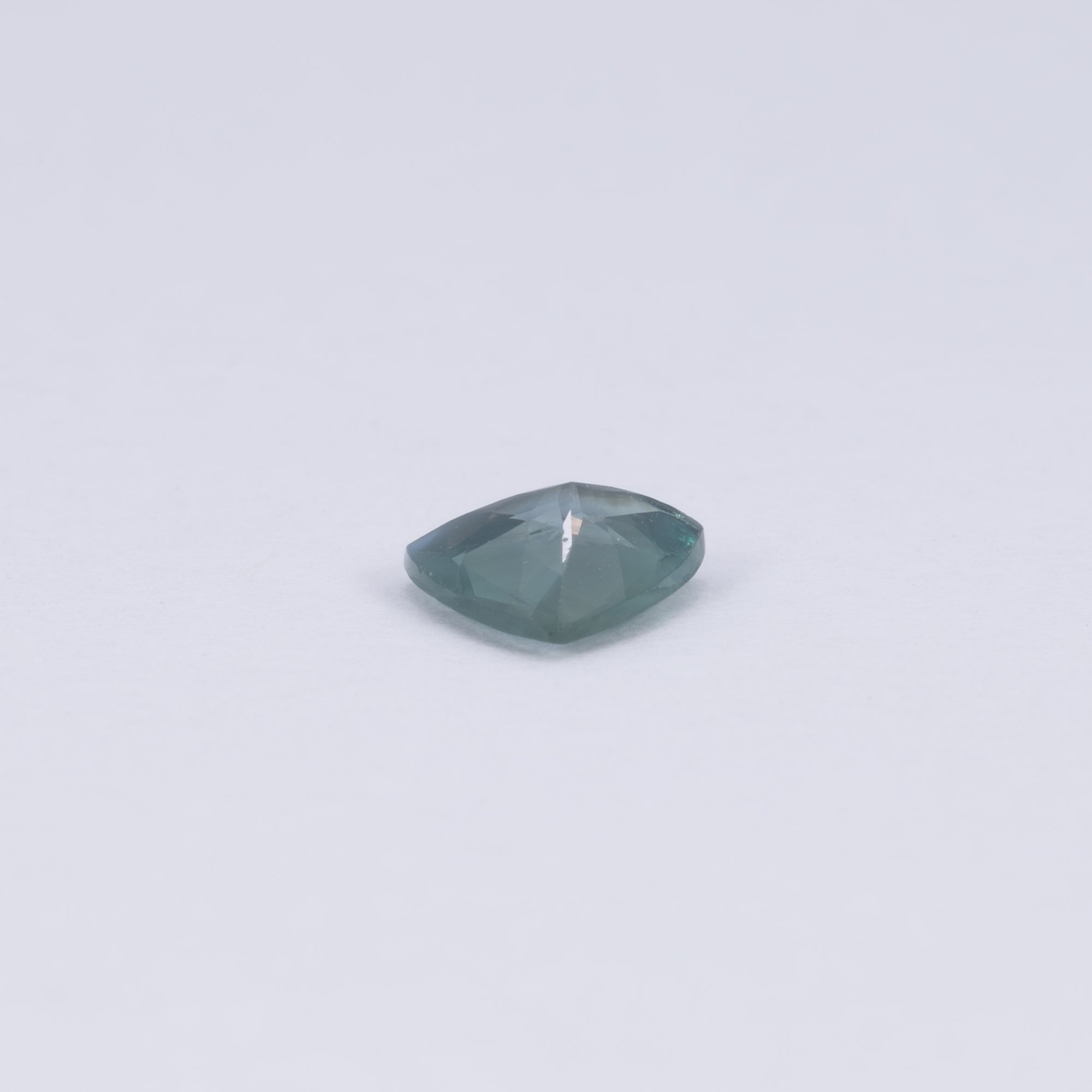 0.42 carat natural color-change alexandrite trillion, 5.41x5.22mm untreated loose gemstone – view 5