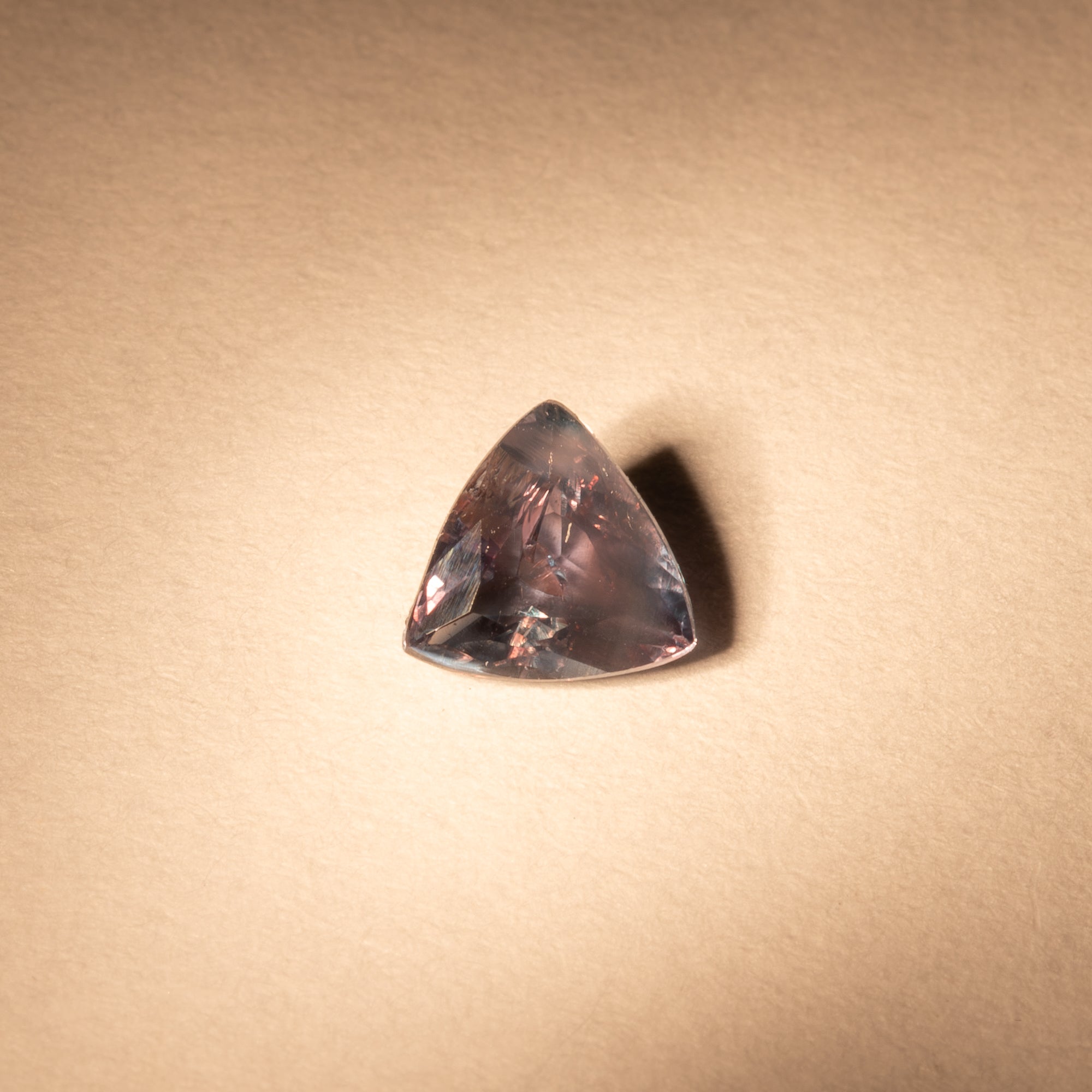 0.52 carat natural color-change alexandrite trillion, 5.1mm untreated loose gemstone – view 2
