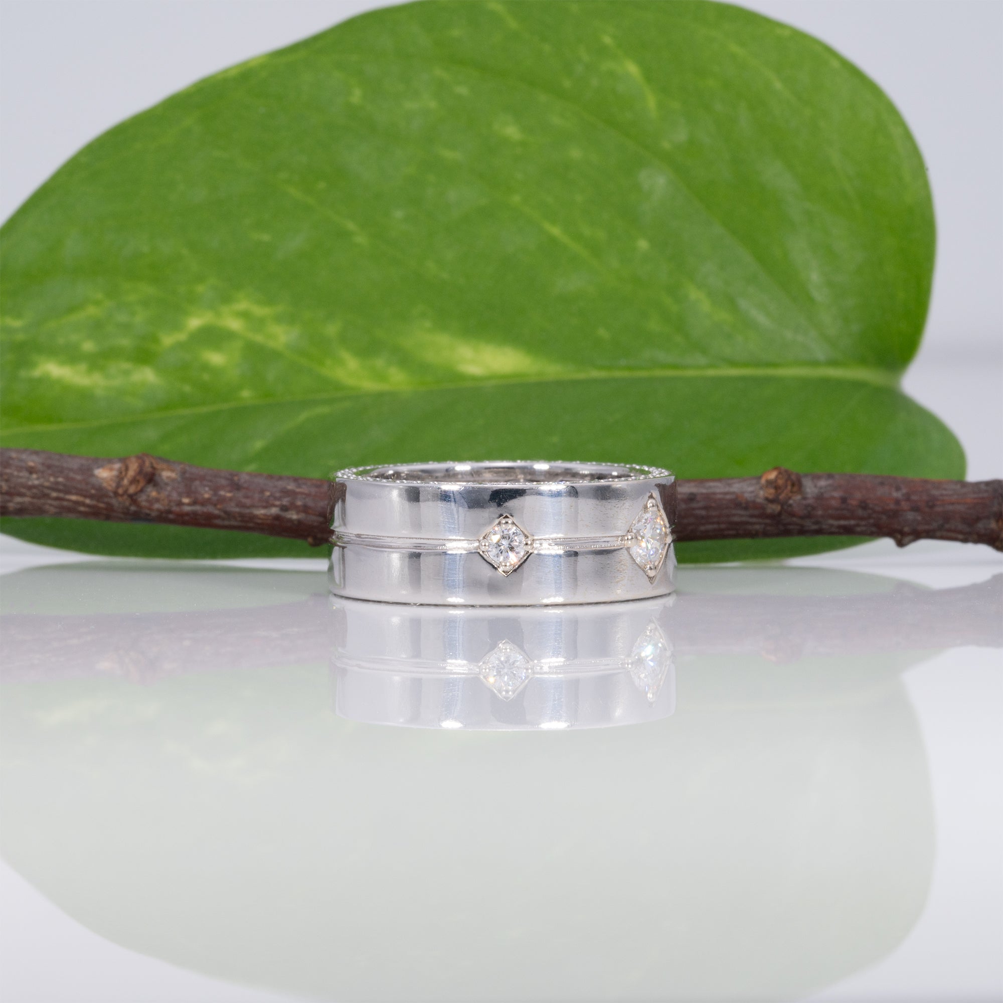 14K white gold men's lab grown diamond wedding band