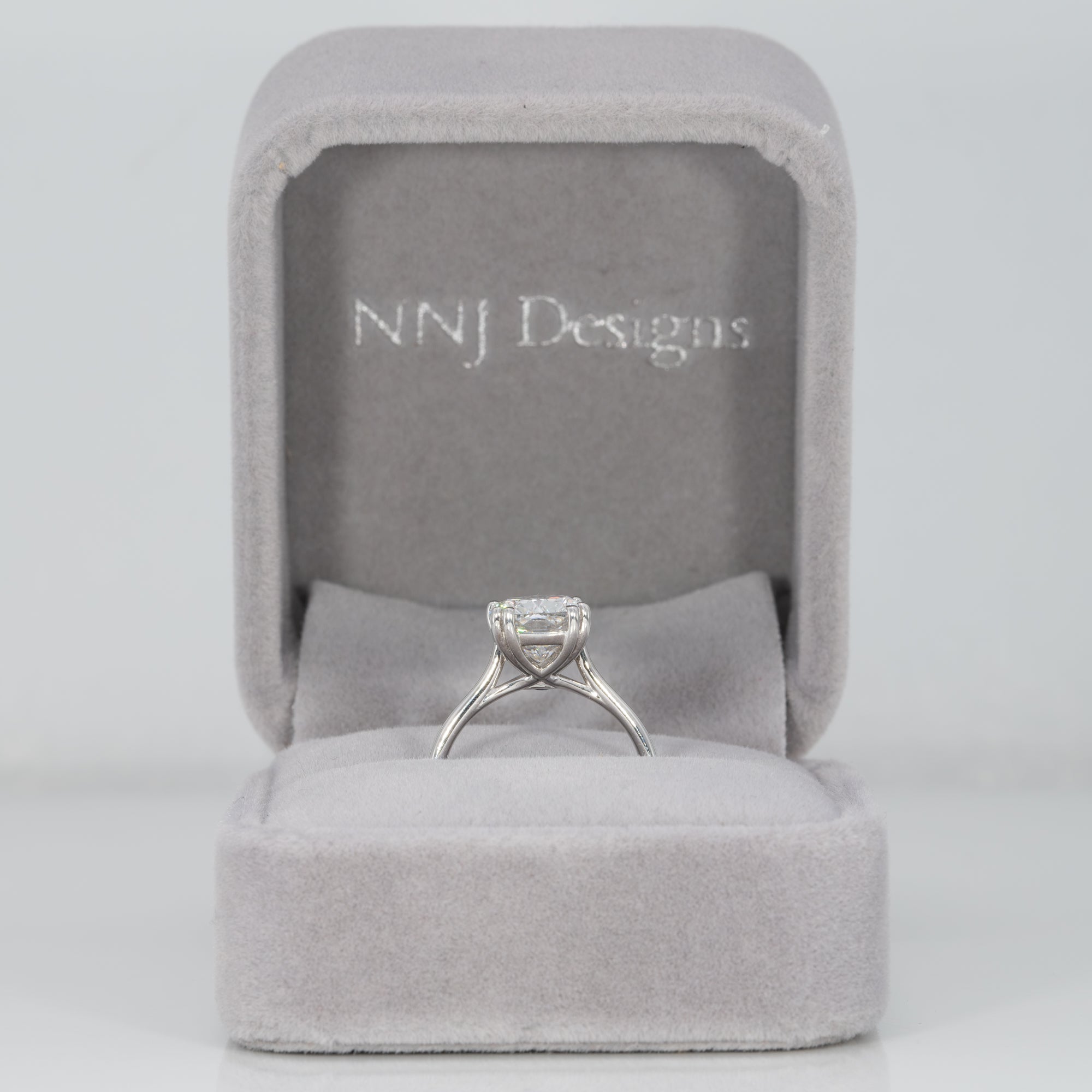 14K white gold lab grown diamond ring