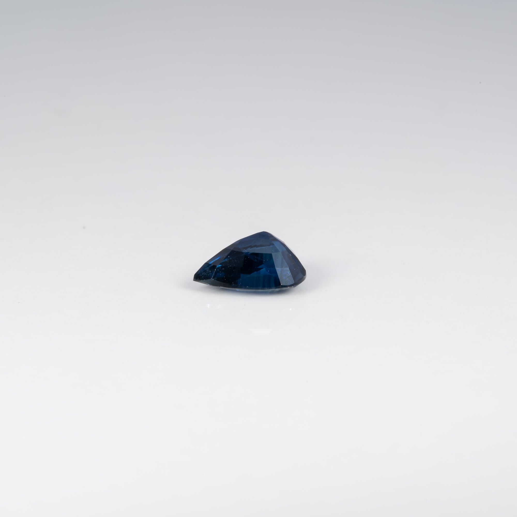 1.45 carat natural blue sapphire pear 8.7x6.3mm loose gemstone – view 4