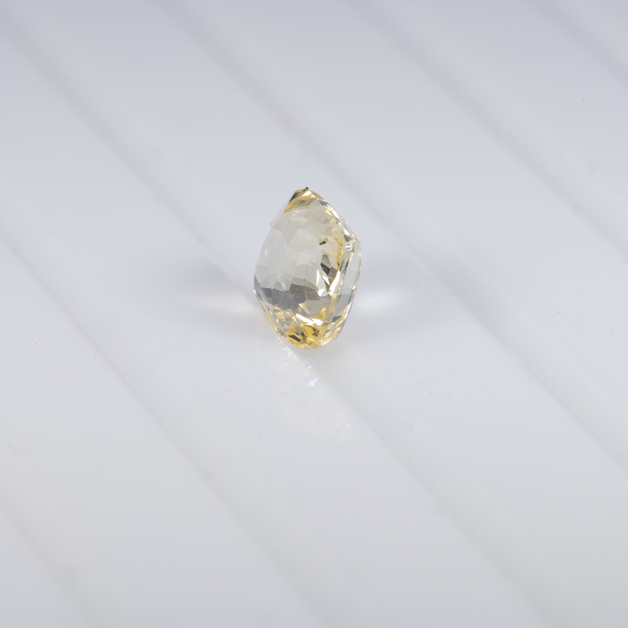 3.21 carat natural canary sapphire cushion 7.8x7.3mm loose gemstone – view 2