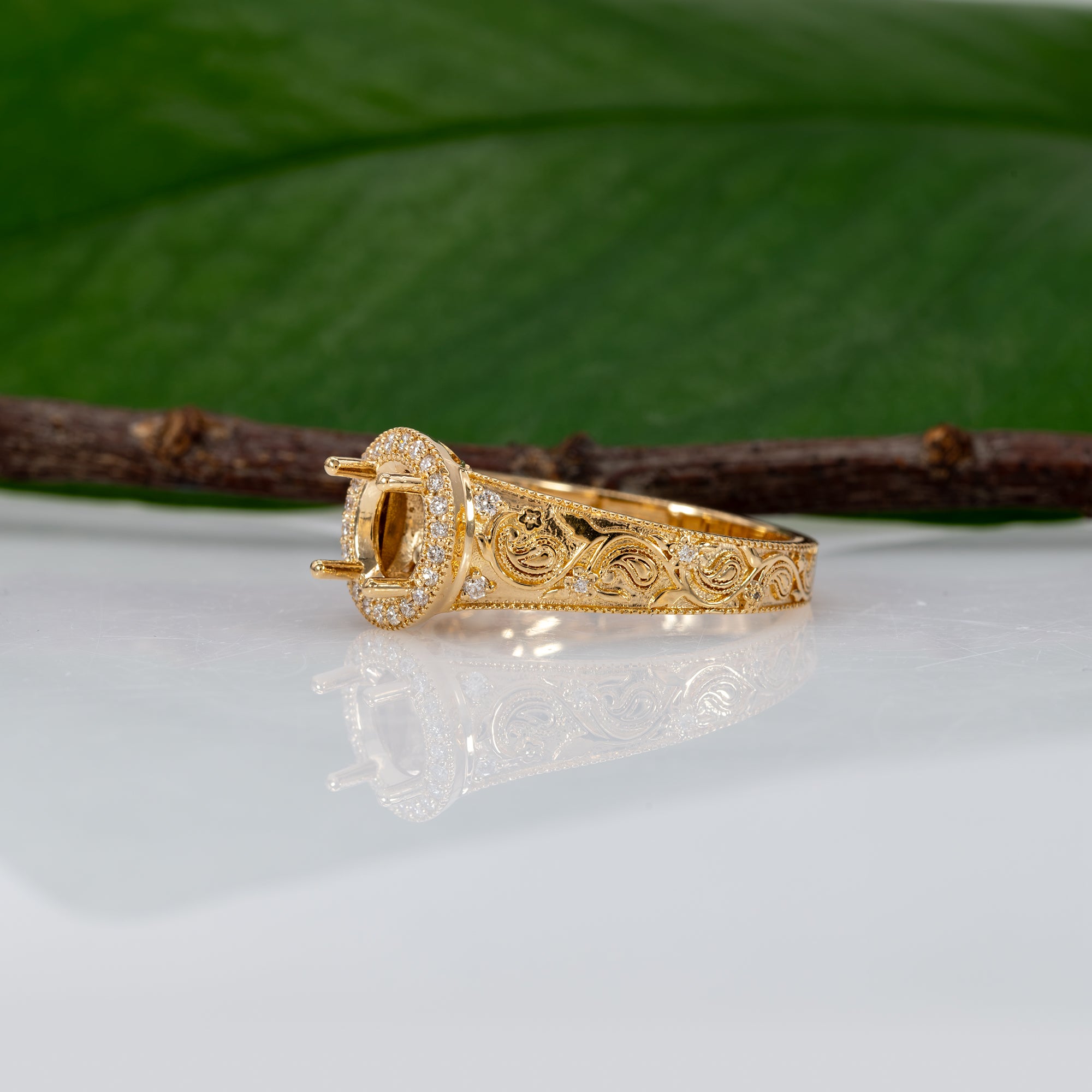 18K yellow gold diamond semi-mount ring setting