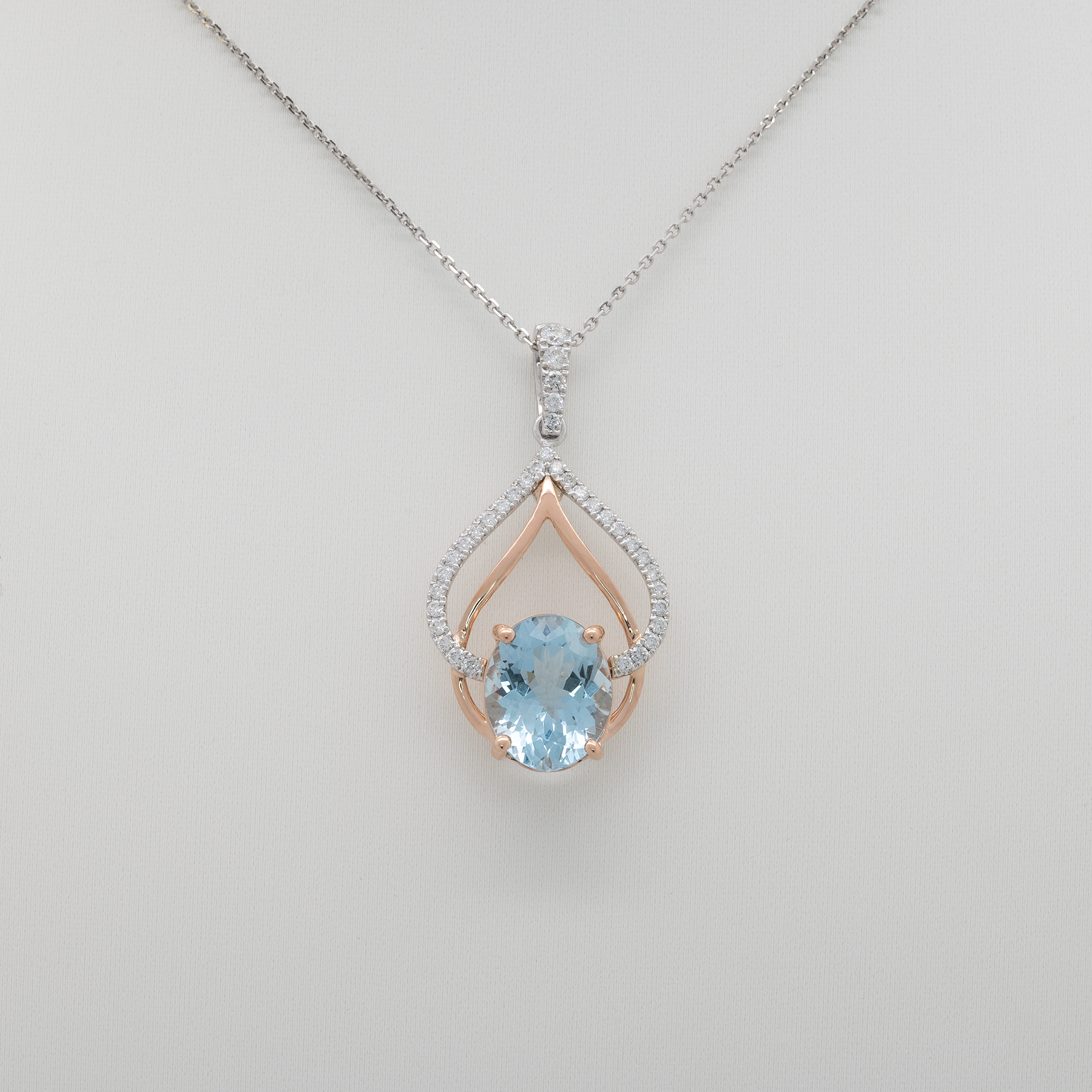 14K white & rose gold aquamarine pendant