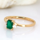 Kritika 14k Solid Yellow Gold Colombian Emerald Diamond Ring | EM 6x4mm