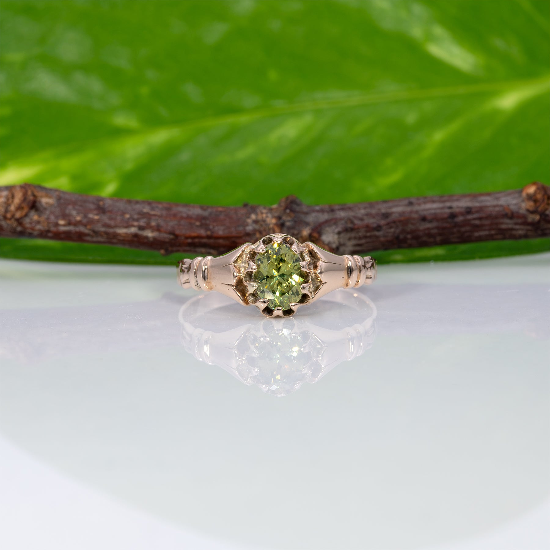 10K yellow gold demantoid garnet estate ring