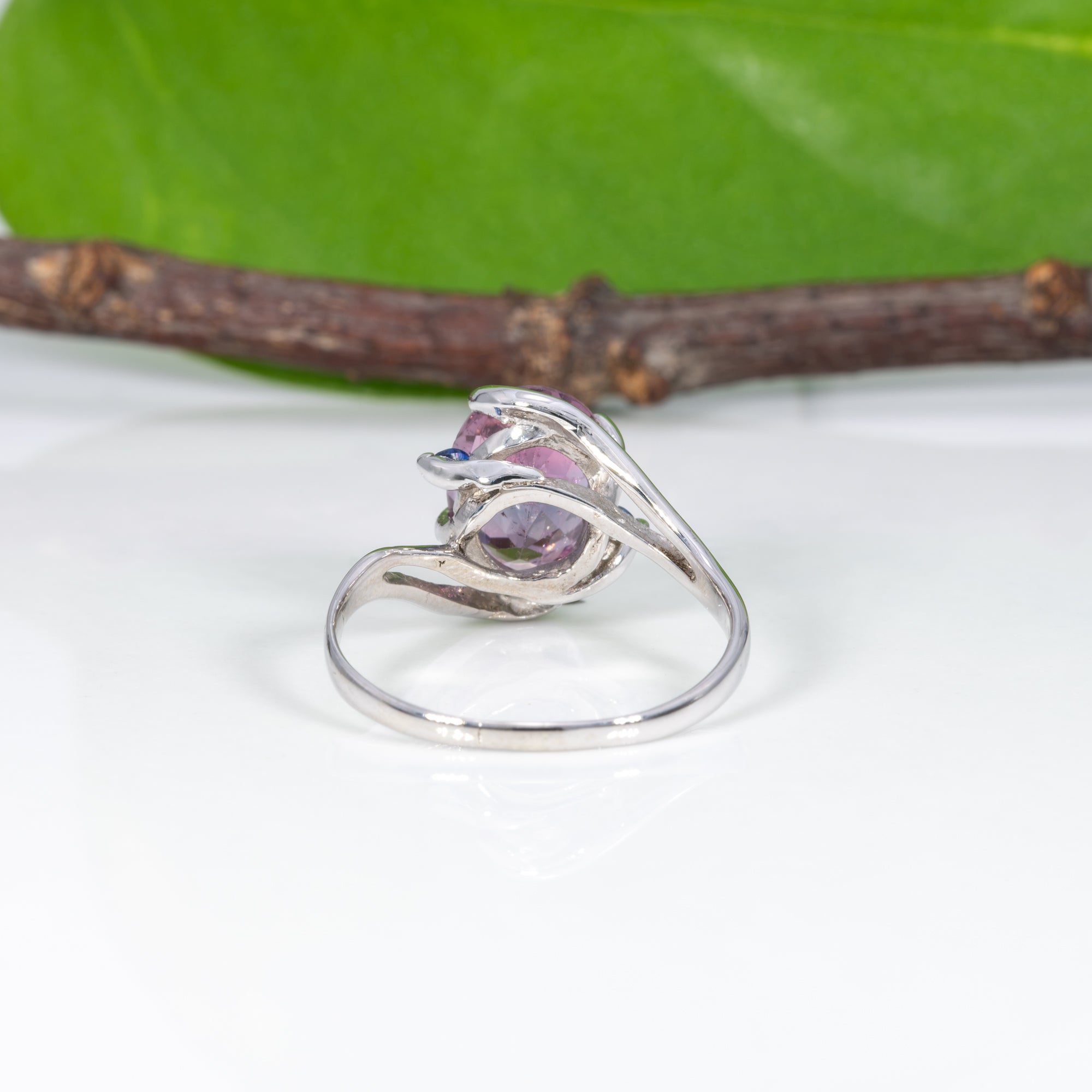 14K white gold bi-color tourmaline ring