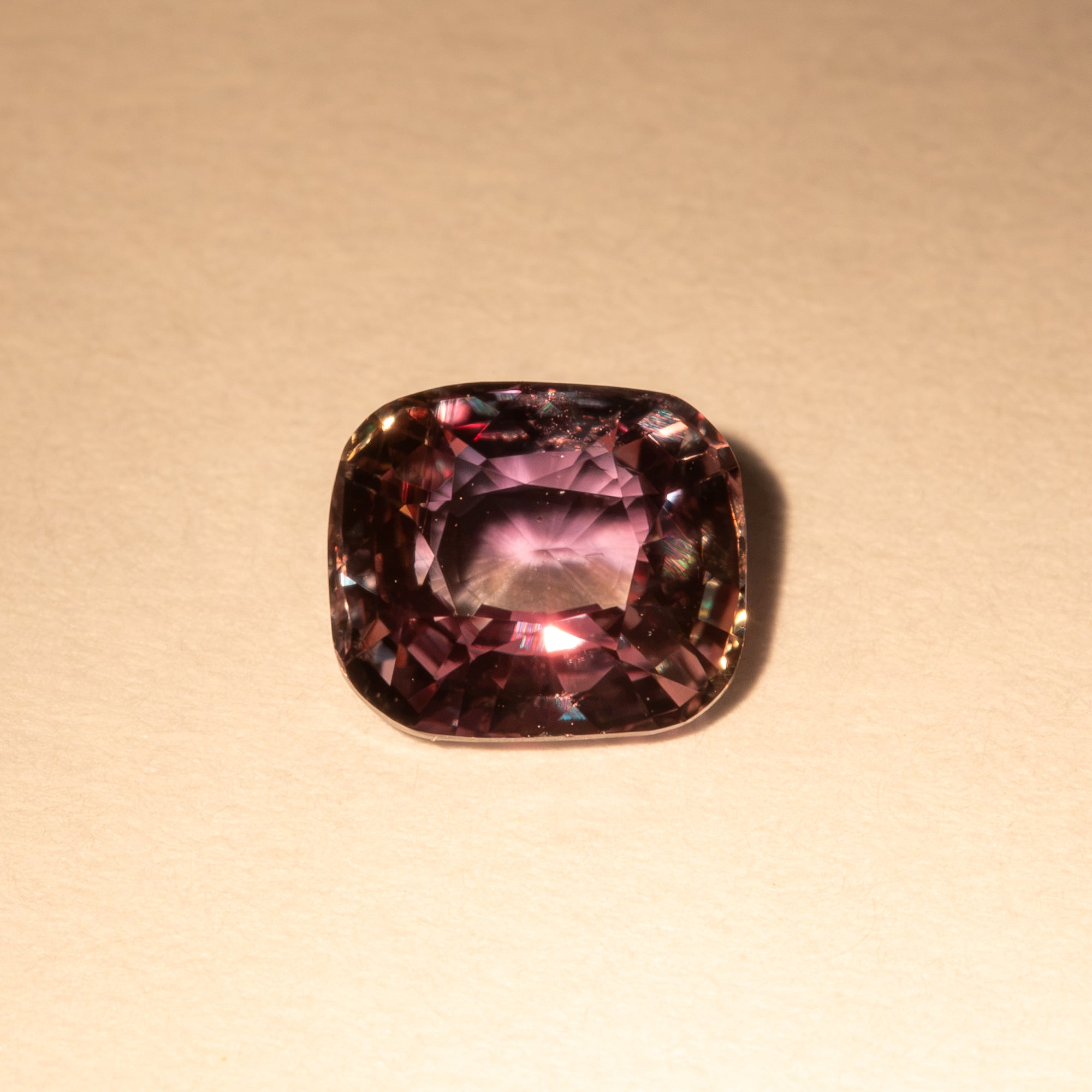 1.02 carat natural color-change alexandrite cushion, 6.04x5.27mm untreated loose gemstone – view 4
