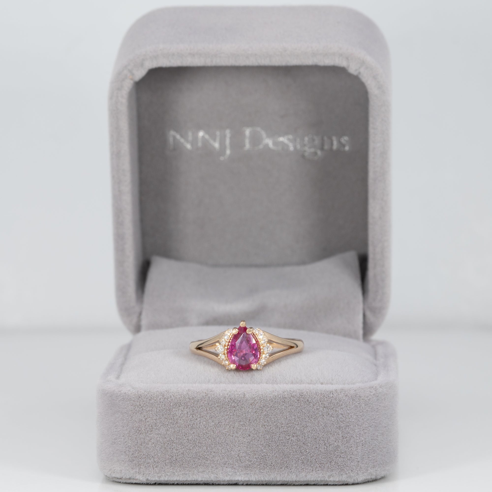 14K yellow gold pink sapphire ring