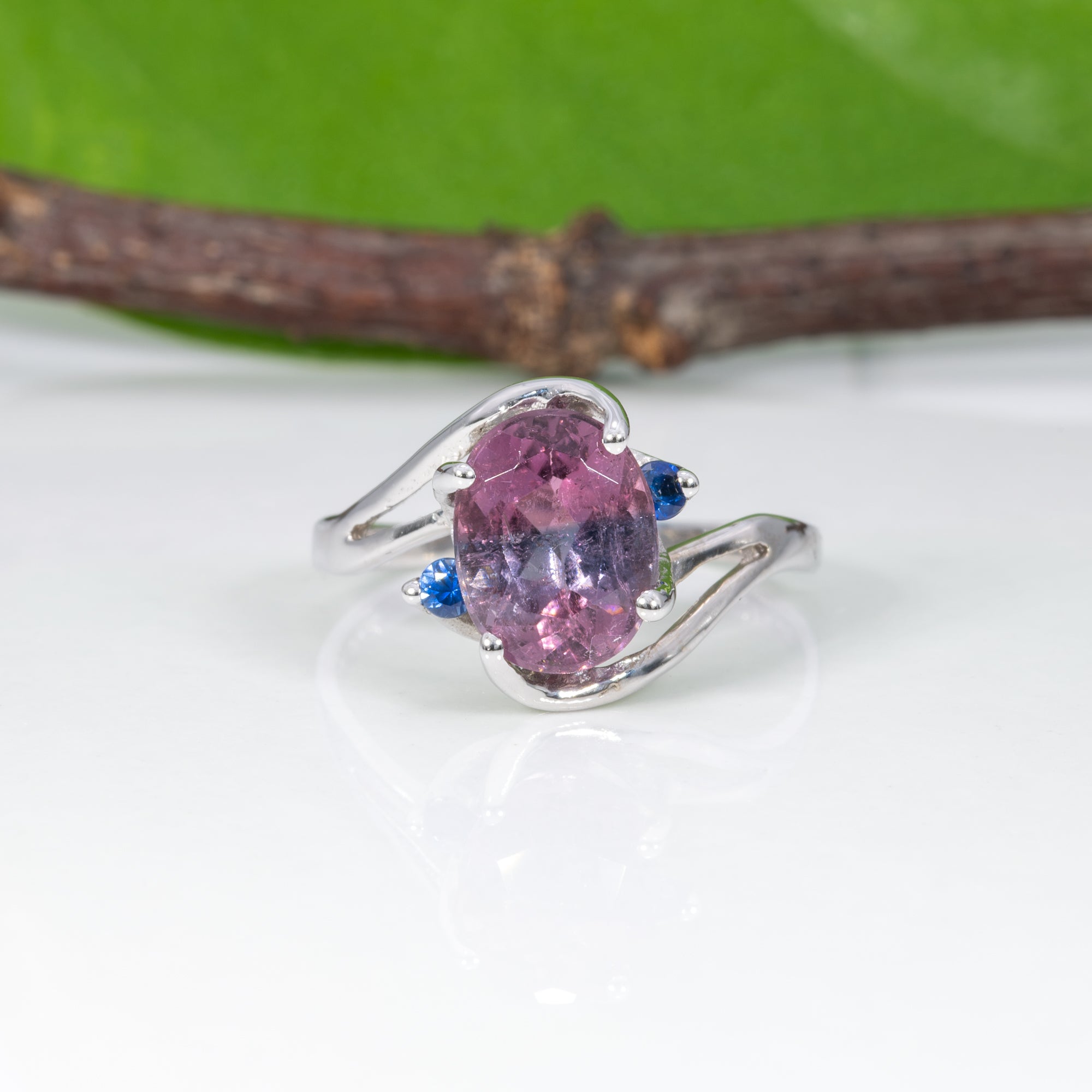 14K white gold bi-color tourmaline ring