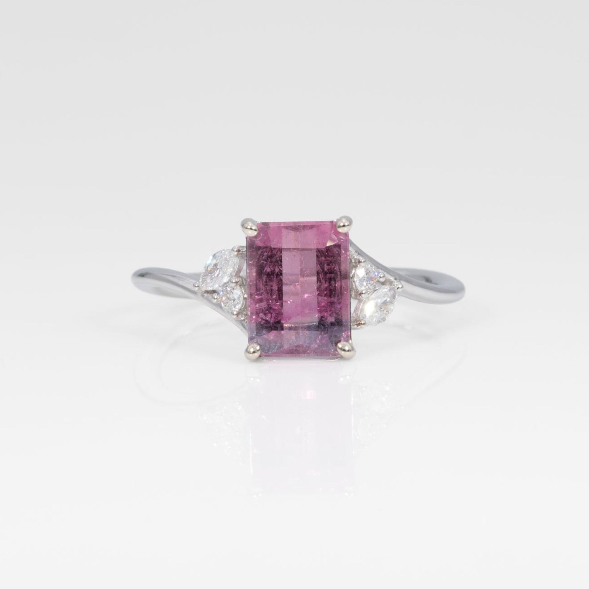 14K white gold bi-color tourmaline ring