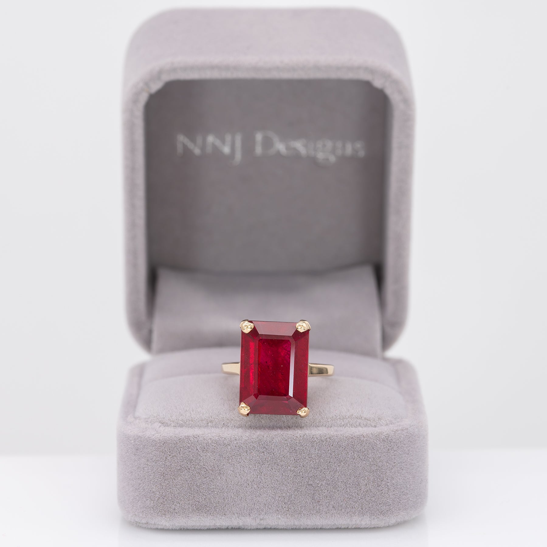 10K yellow gold Madagascar ruby emerald-cut estate ring