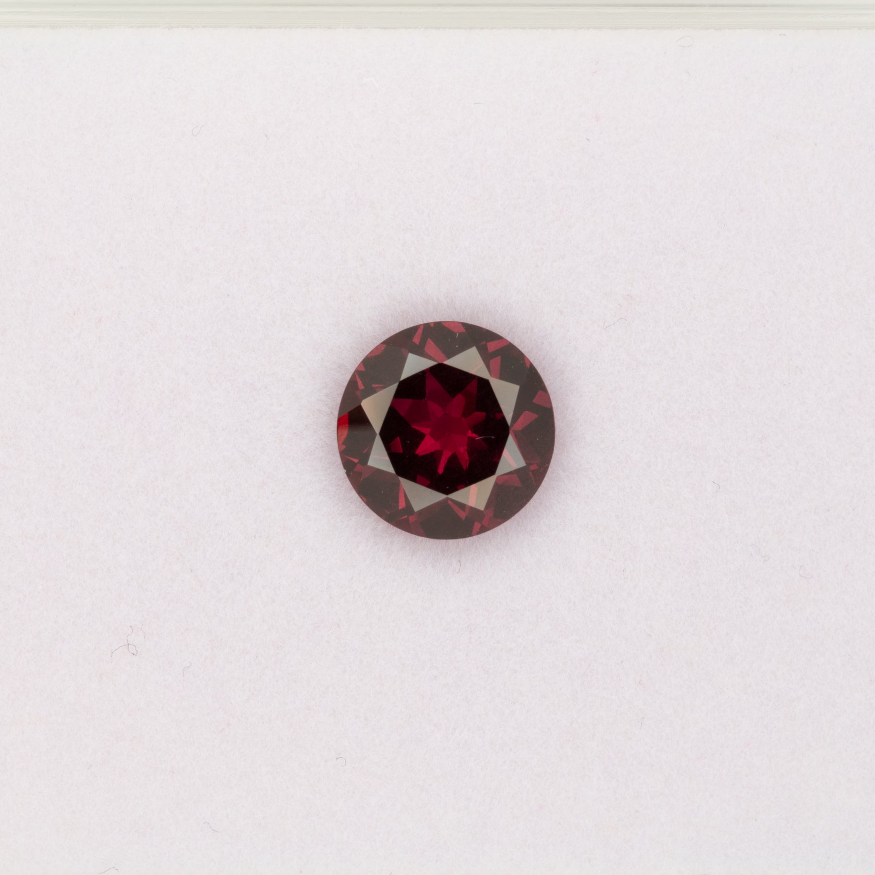 2.765ct Purple Garnet round 8.6mm loose purple gemstone