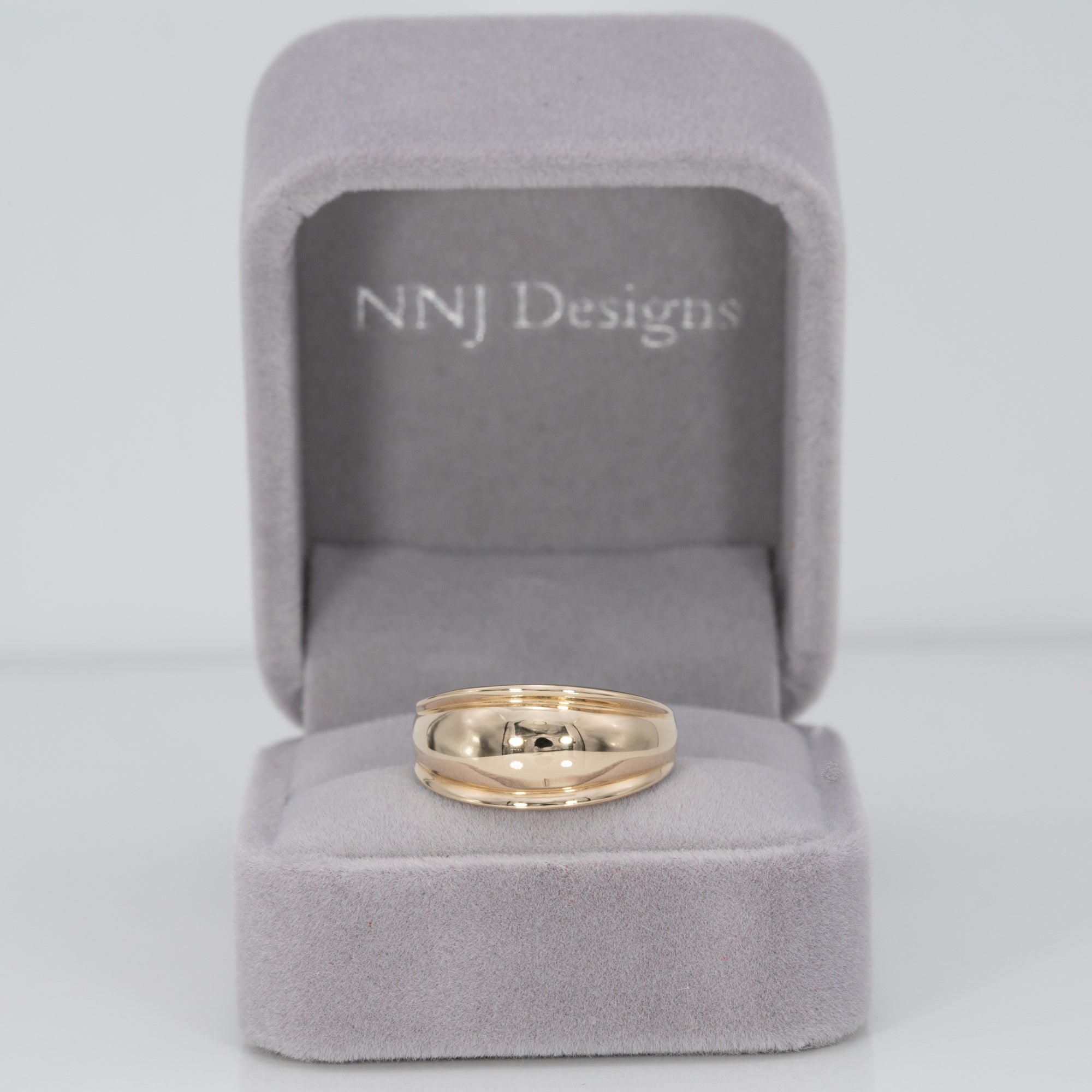 14K yellow gold diamond ring