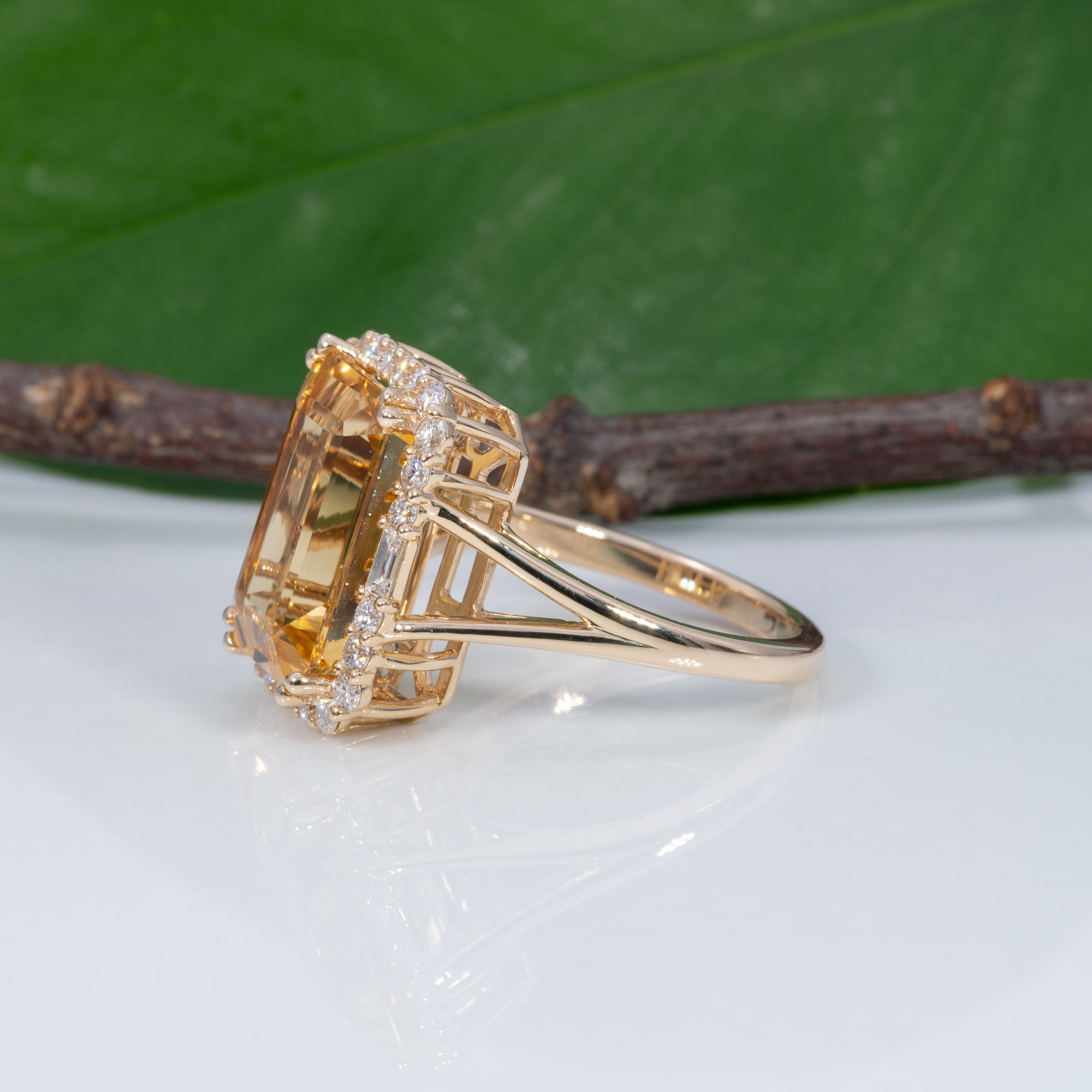 14K yellow gold citrine ring