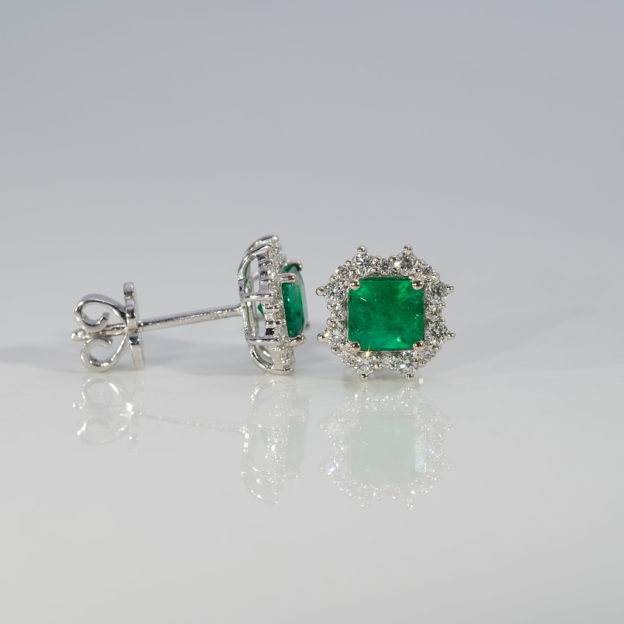14K white gold colombian emerald earrings