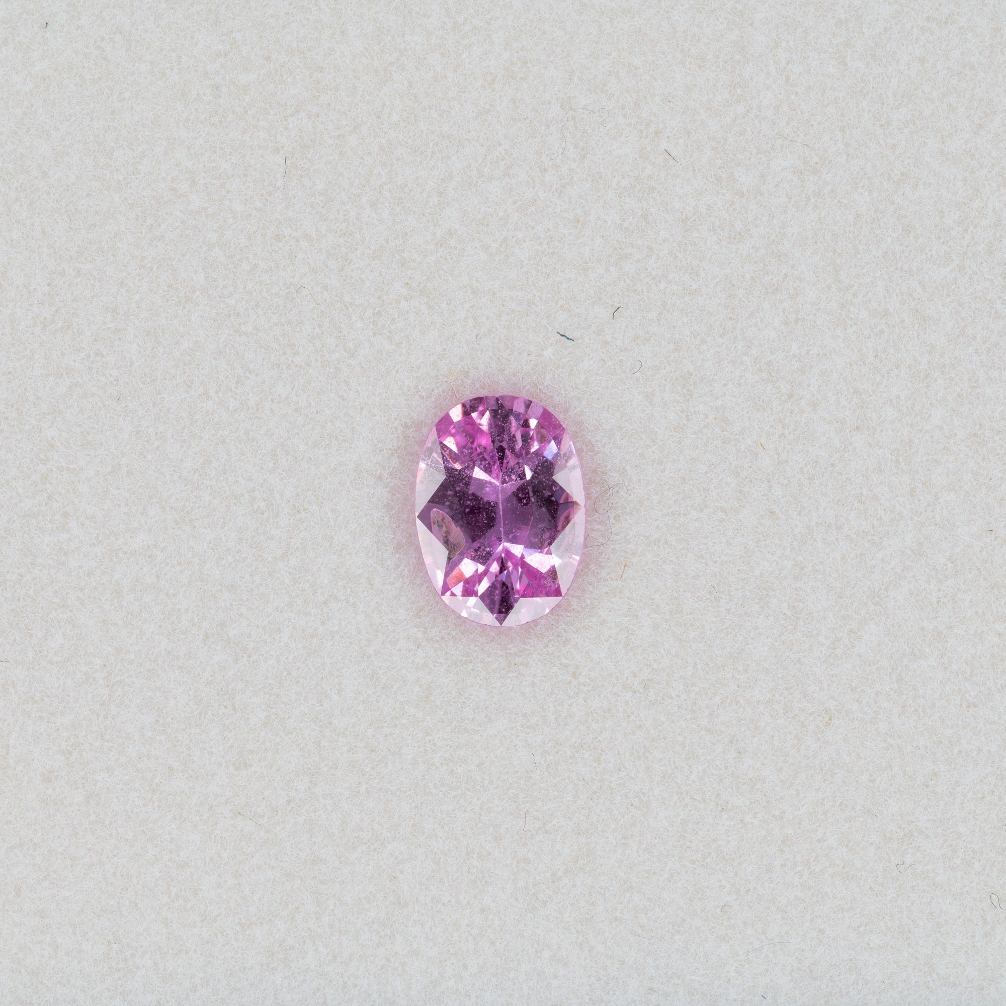 0.86 carat natural pink sapphire, oval 7x5.1mm loose gemstone