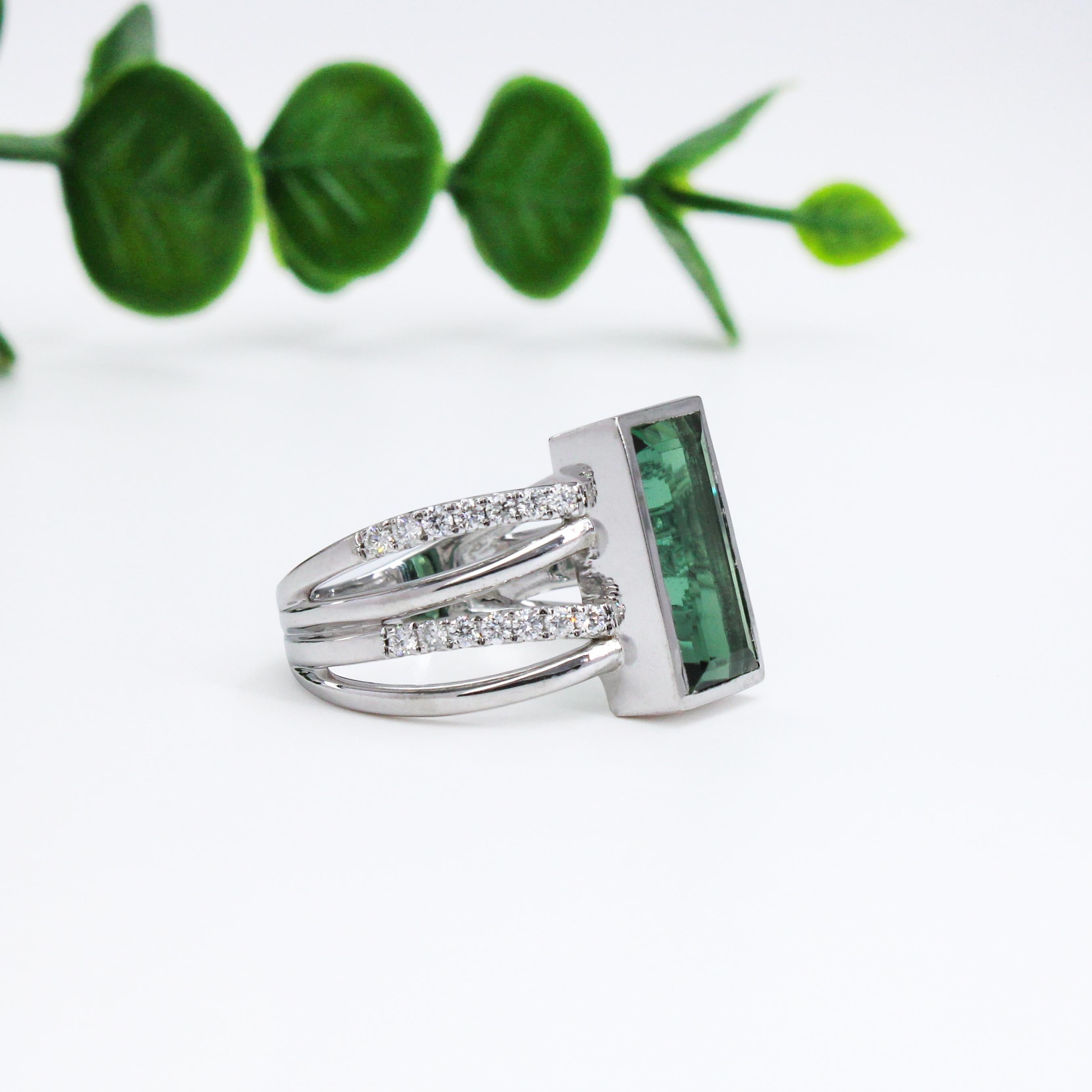 3.7ct Green Tourmaline Ring w Earth Mined Diamonds in Solid 14K Gold | EM 14x7mm