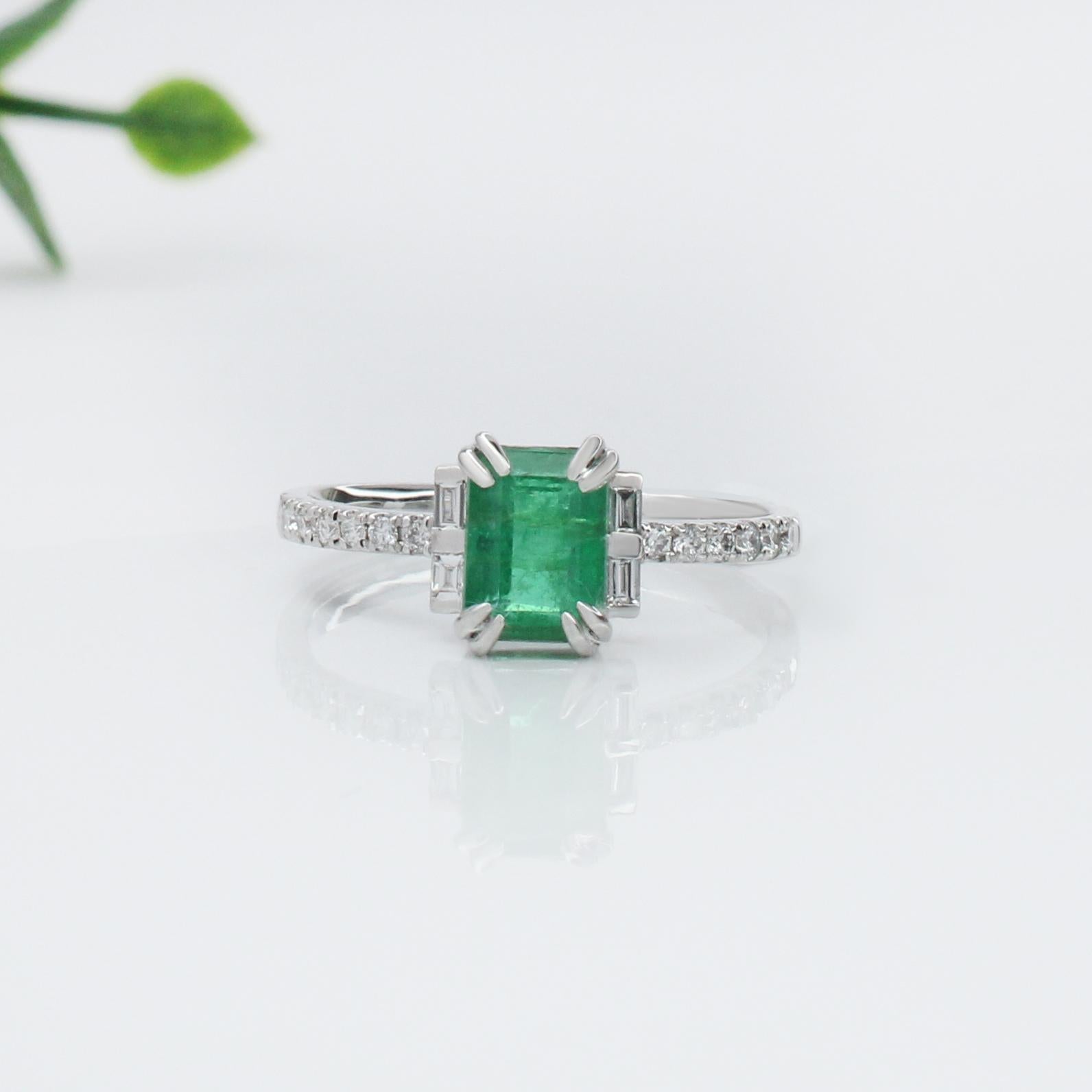1.2ct Emerald Ring w Earth Mined Diamonds in Solid 14K Gold | EM 7x5mm