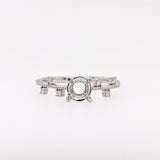 Round Cut Semi-Mount Engagement Ring with Diamond Accents – 5.5mm