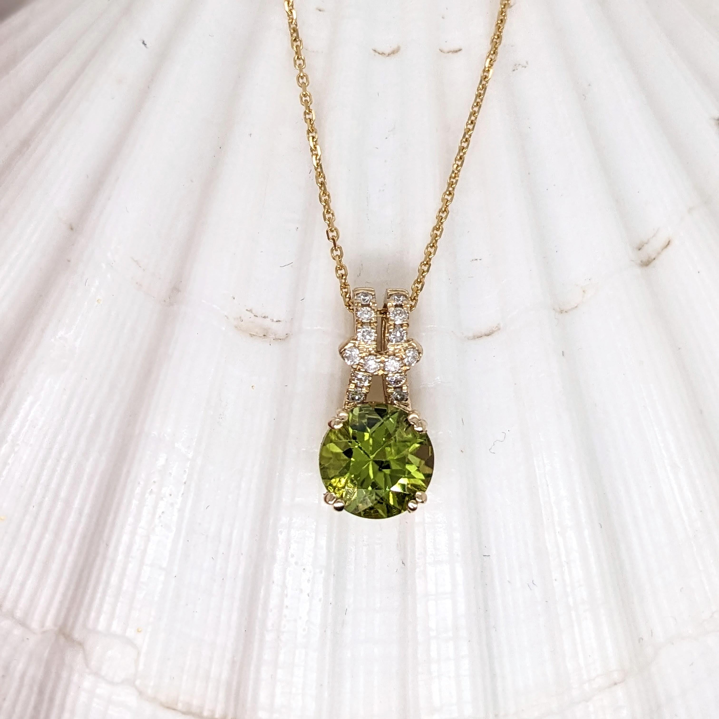 2.1ct Peridot Pendant w Natural Diamonds in Solid 14K Yellow Gold Round 8mm