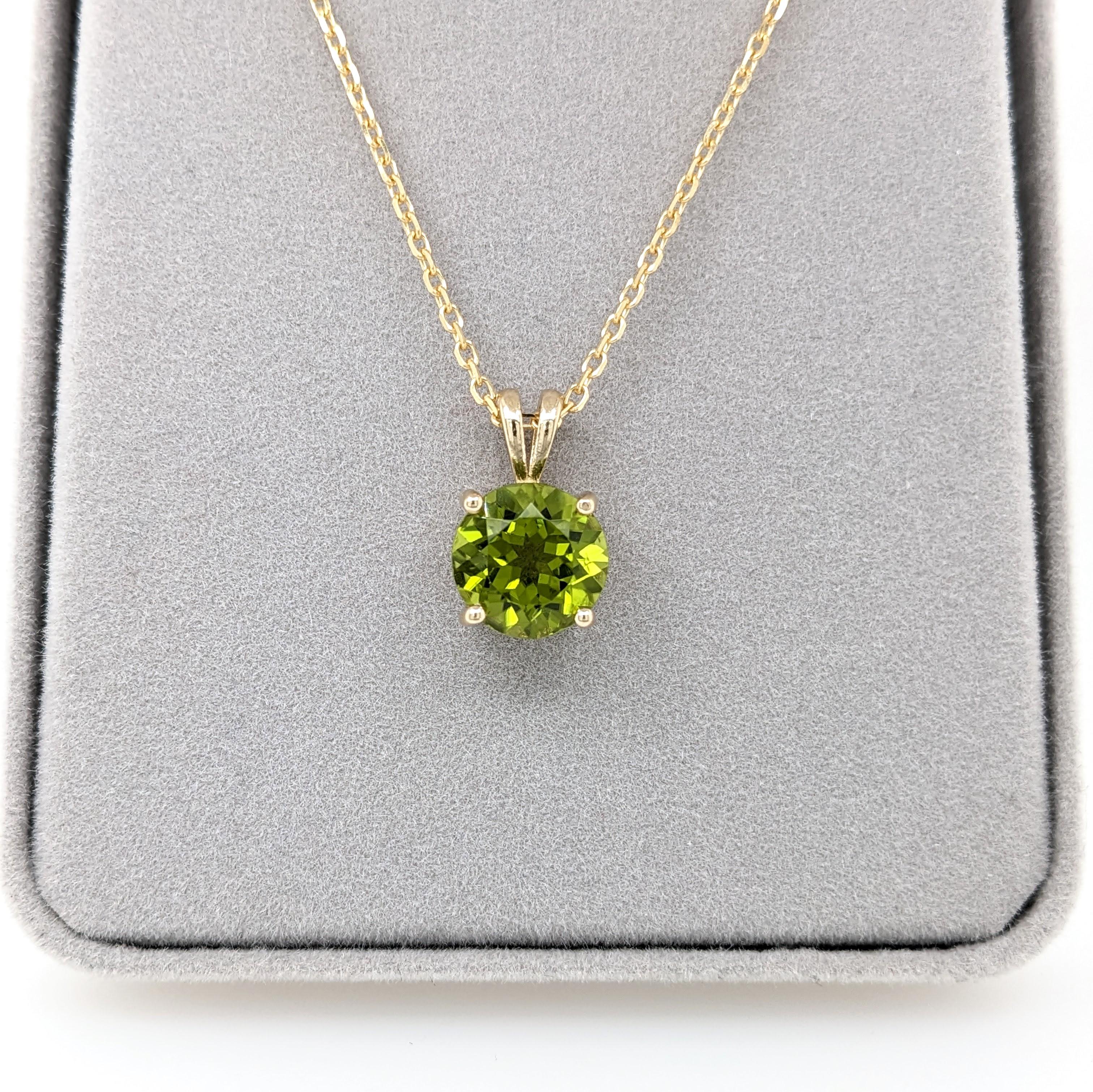 2.89ct Peridot Solitaire Pendant in Solid 14K Gold Round 9mm