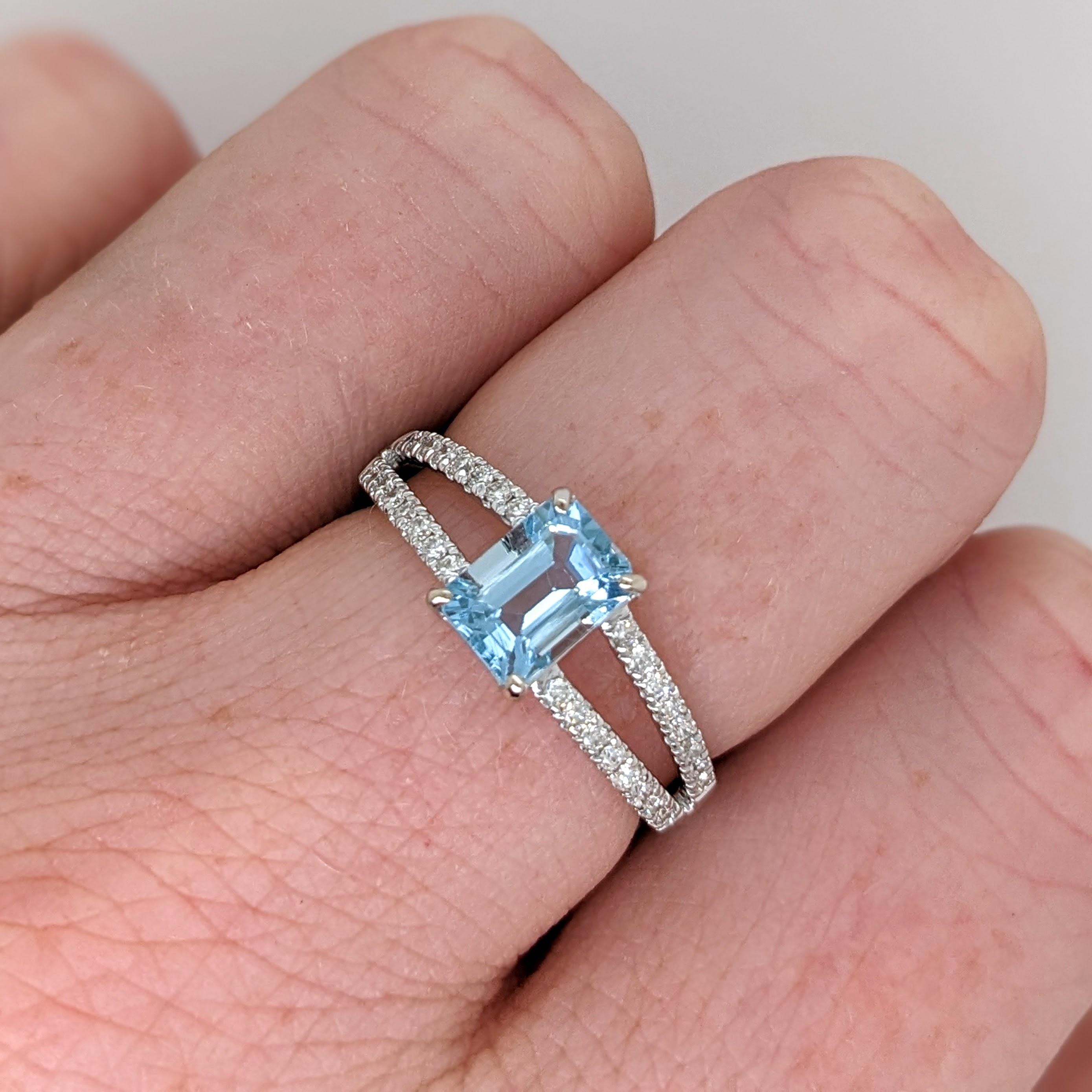 Aquamarine Ring w Natural Diamonds in Solid 14K Gold EM 7x5mm
