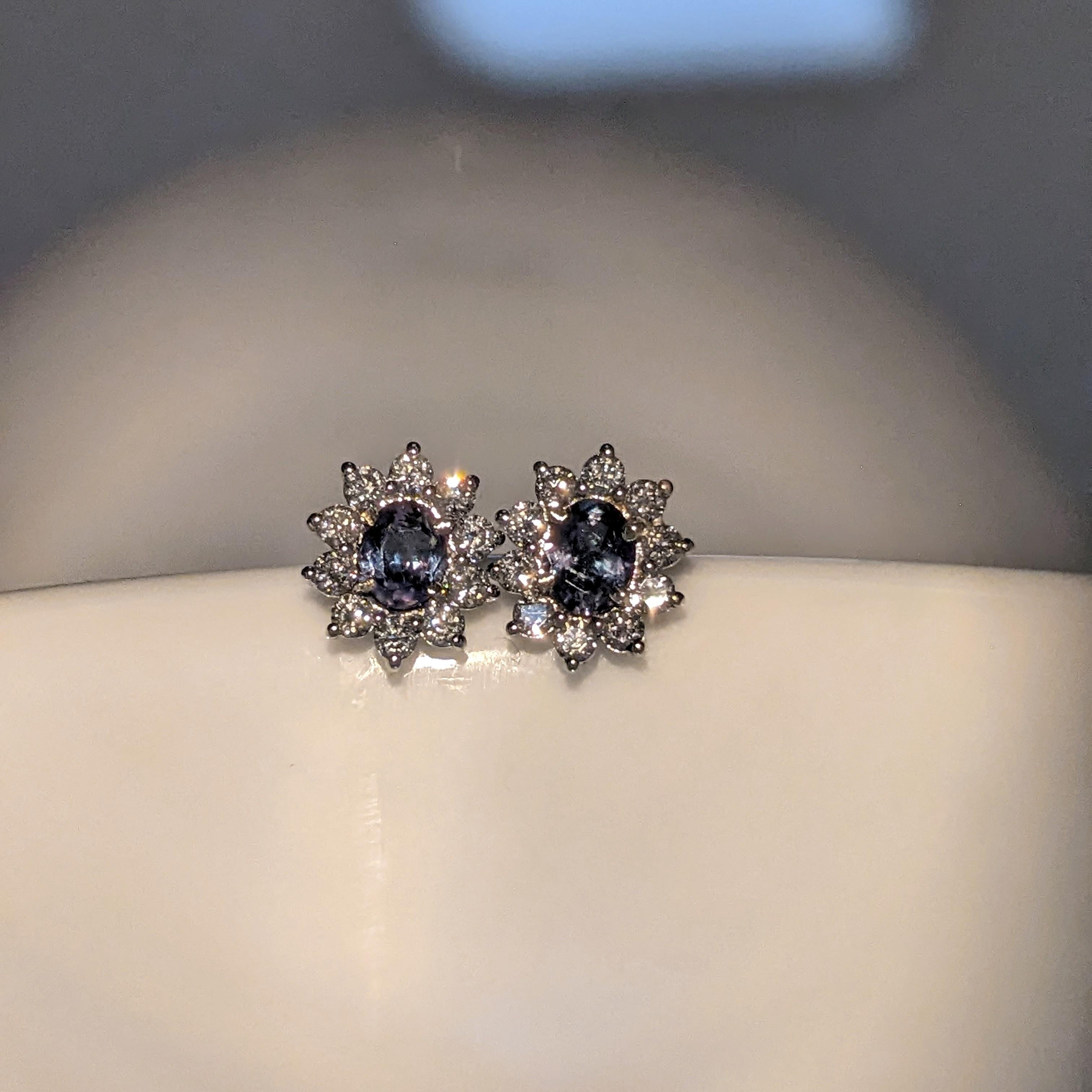 Alexandrite Stud Earrings w Earth Mined Diamonds in Solid 14K Gold Oval 5x4mm