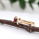 Beautiful Red Ruby Ring w Earth Mined Diamonds in Solid 14K Yellow Gold Oval 5x4