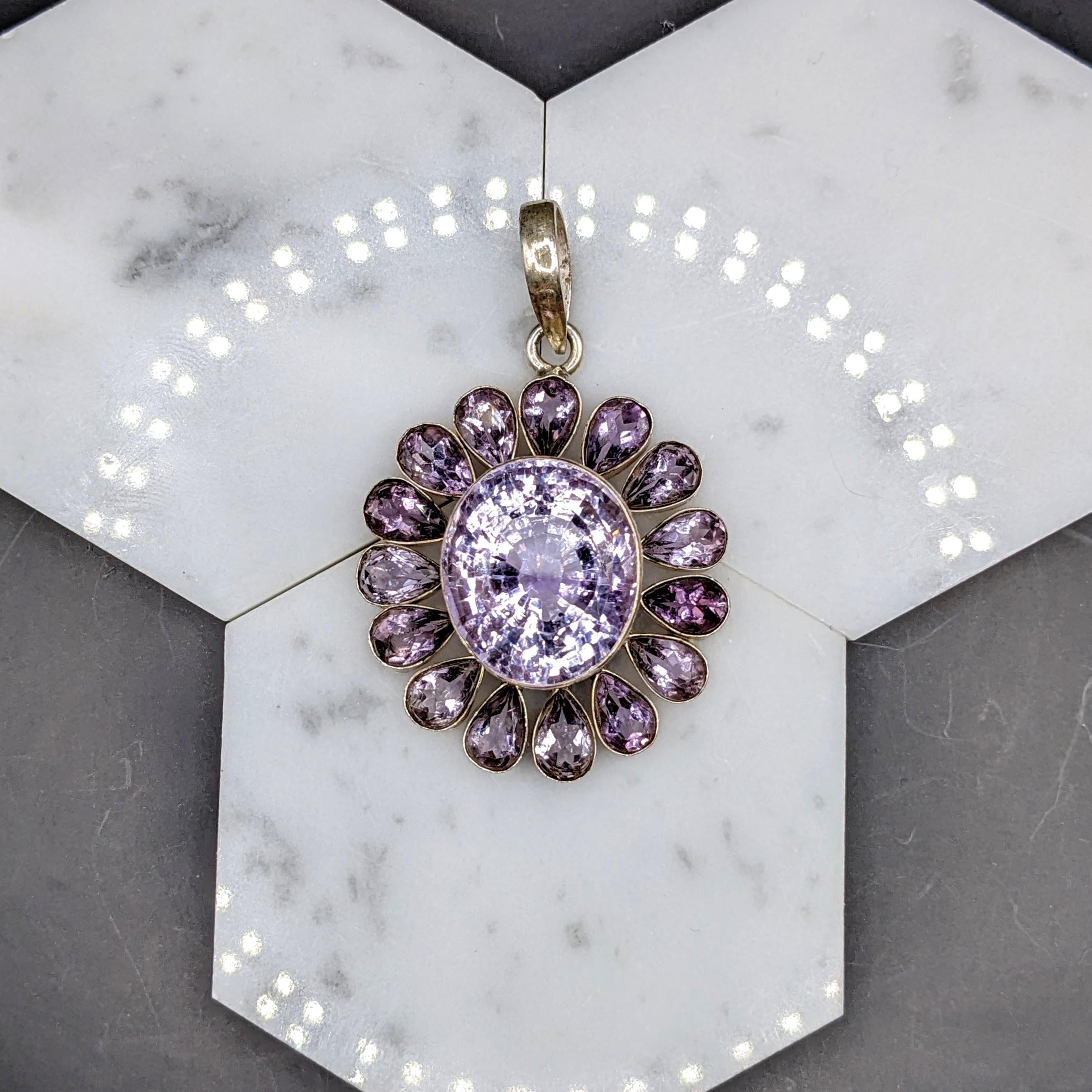 Natural Lavender Amethyst Pendant in Solid Vermeil | Flower Design | Bezel Set