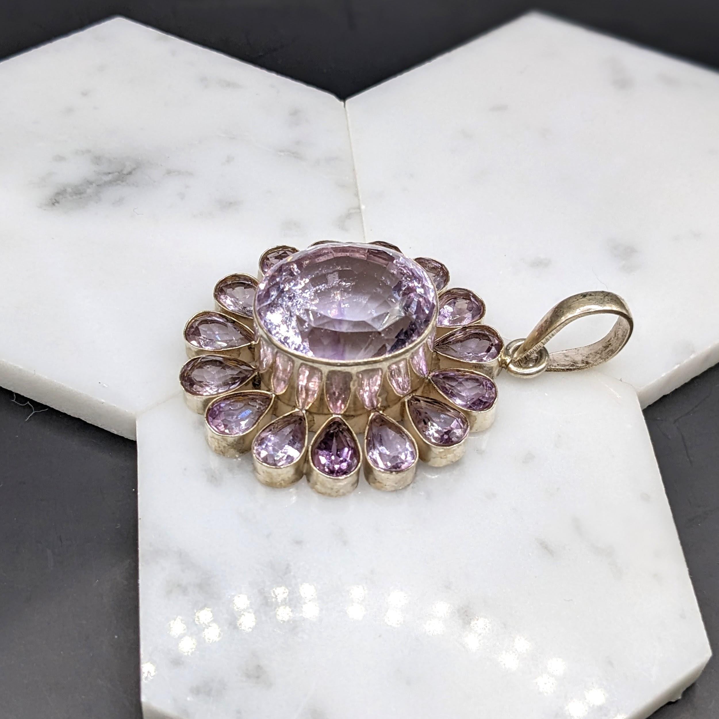 Natural Lavender Amethyst Pendant in Solid Vermeil | Flower Design | Bezel Set