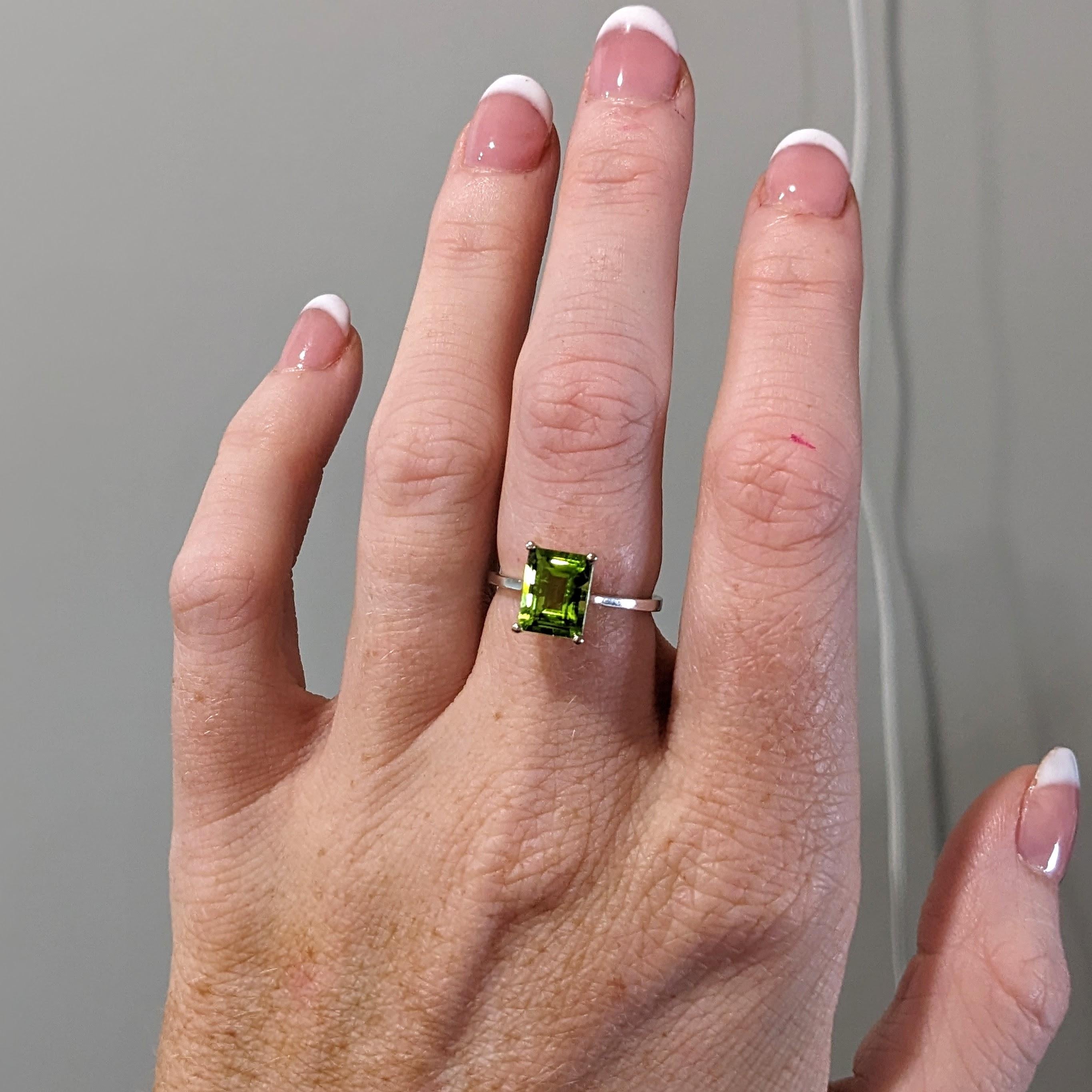 2.7ct Peridot Ring in Solid 14K White Gold | Emerald Cut 9x7mm | Solitaire Ring