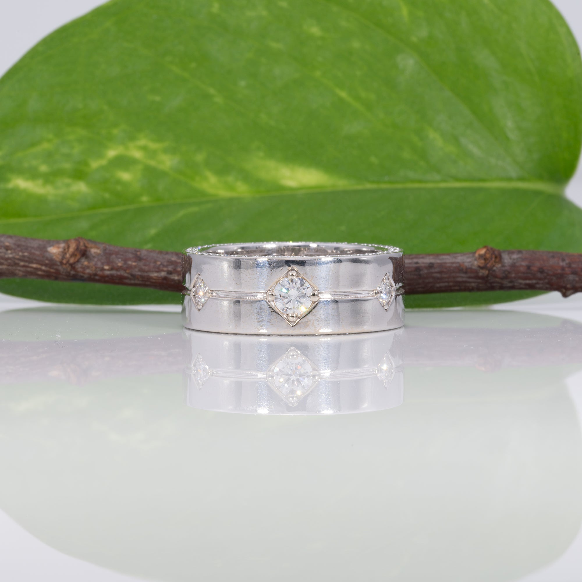 14K white gold men's lab grown diamond wedding band