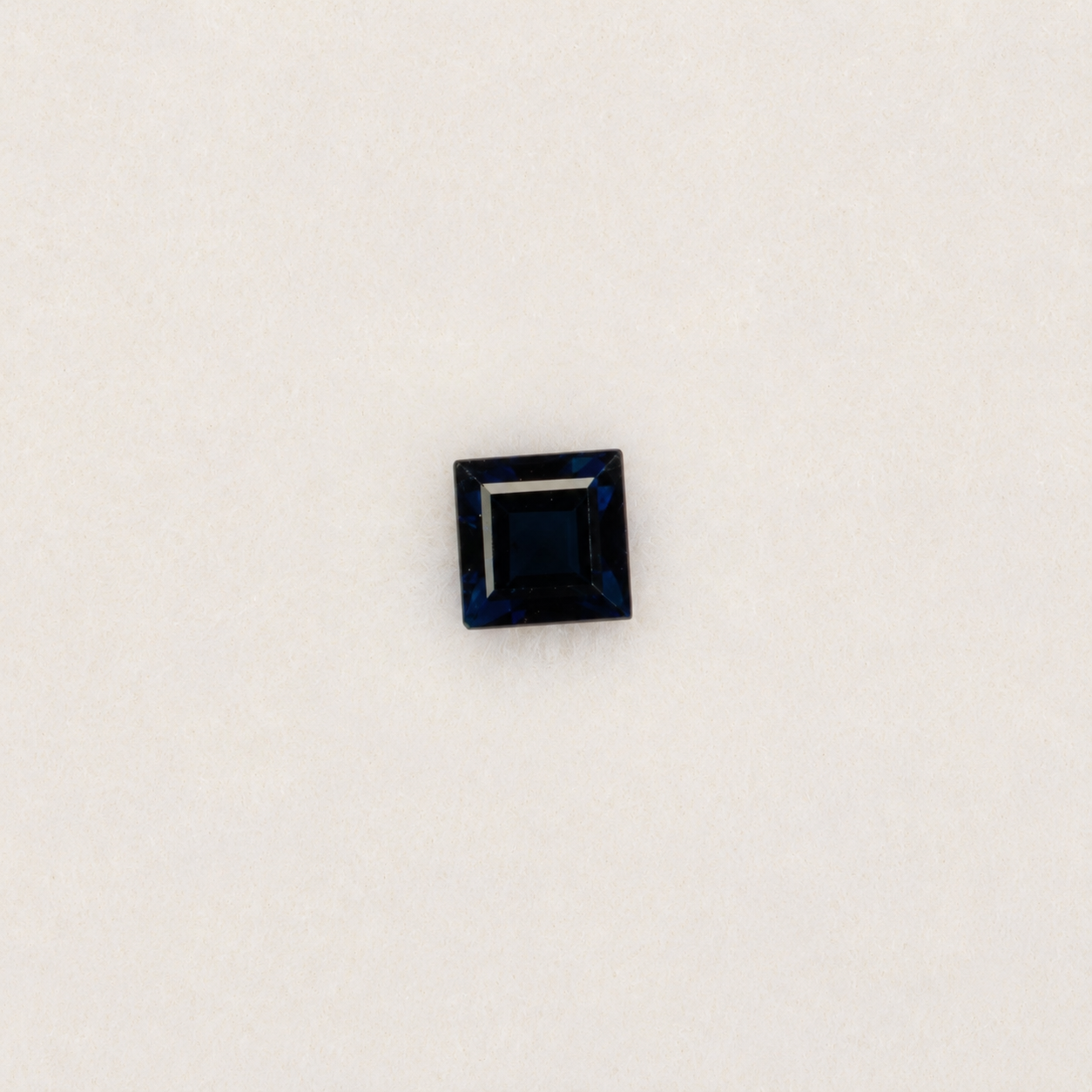 0.17 carat natural blue sapphire, princess 2.8mm loose gemstone
