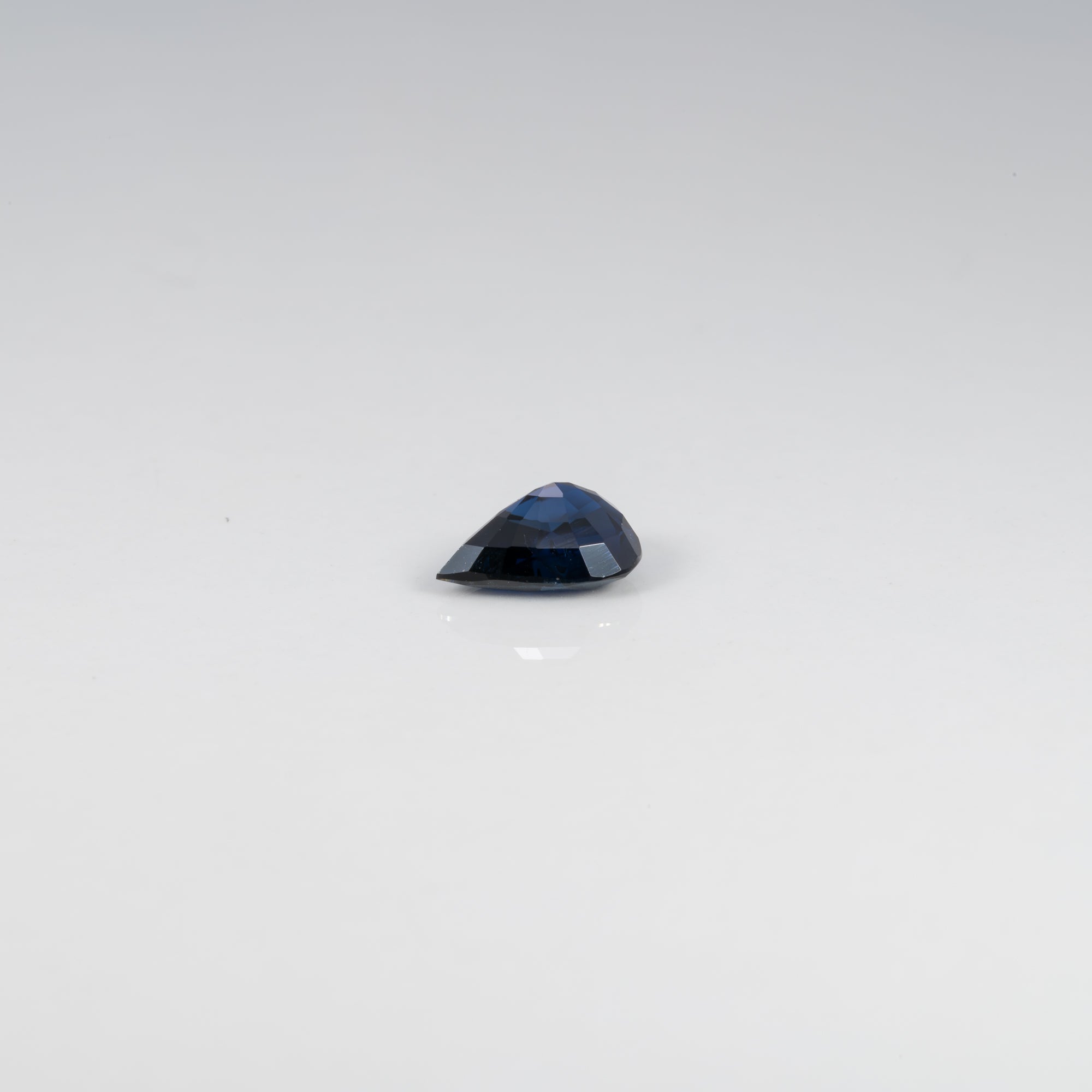 1.26 carat natural blue sapphire pear 8x6mm loose gemstone – view 4