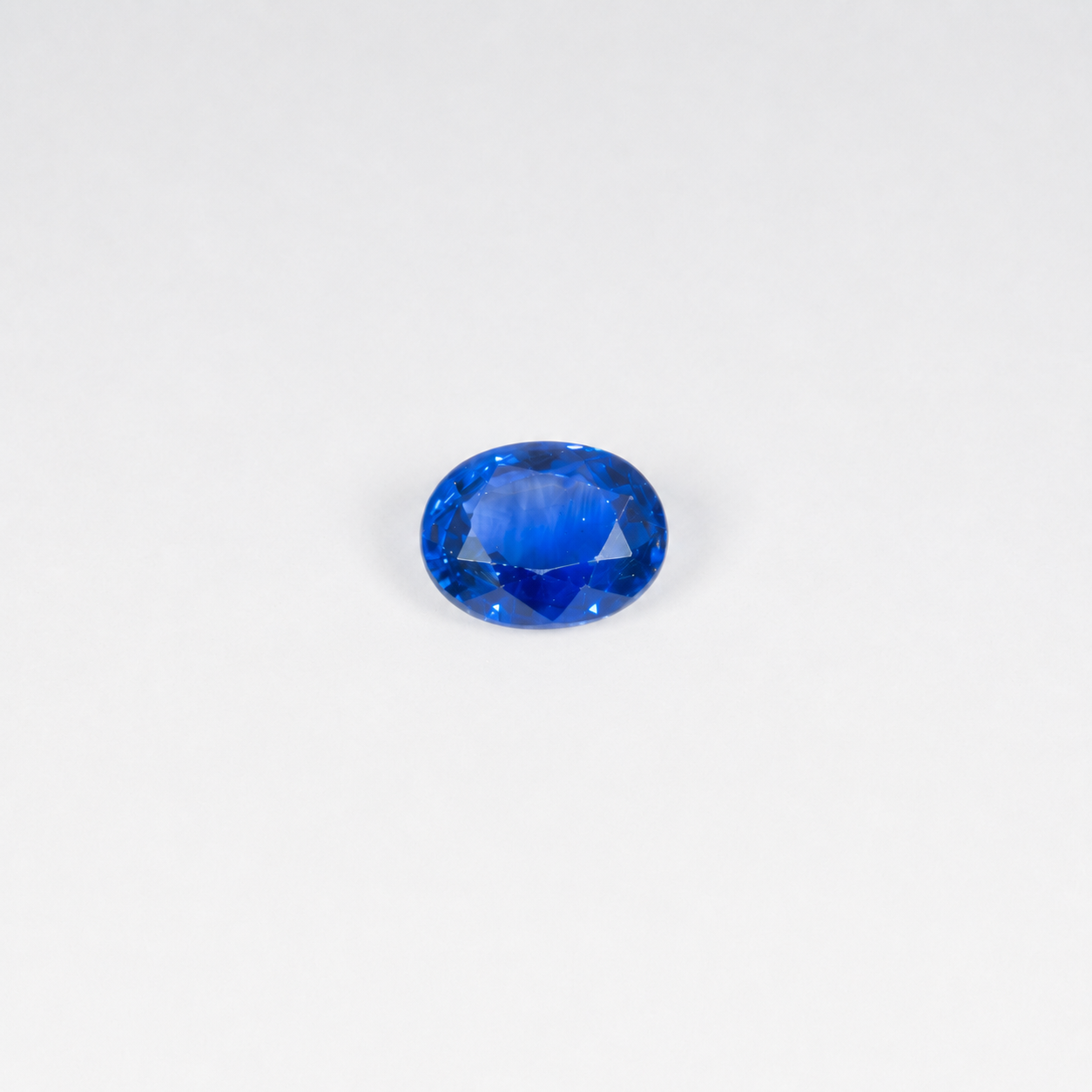 1.04 carat natural blue sapphire, oval 6.8x5.5mm loose gemstone