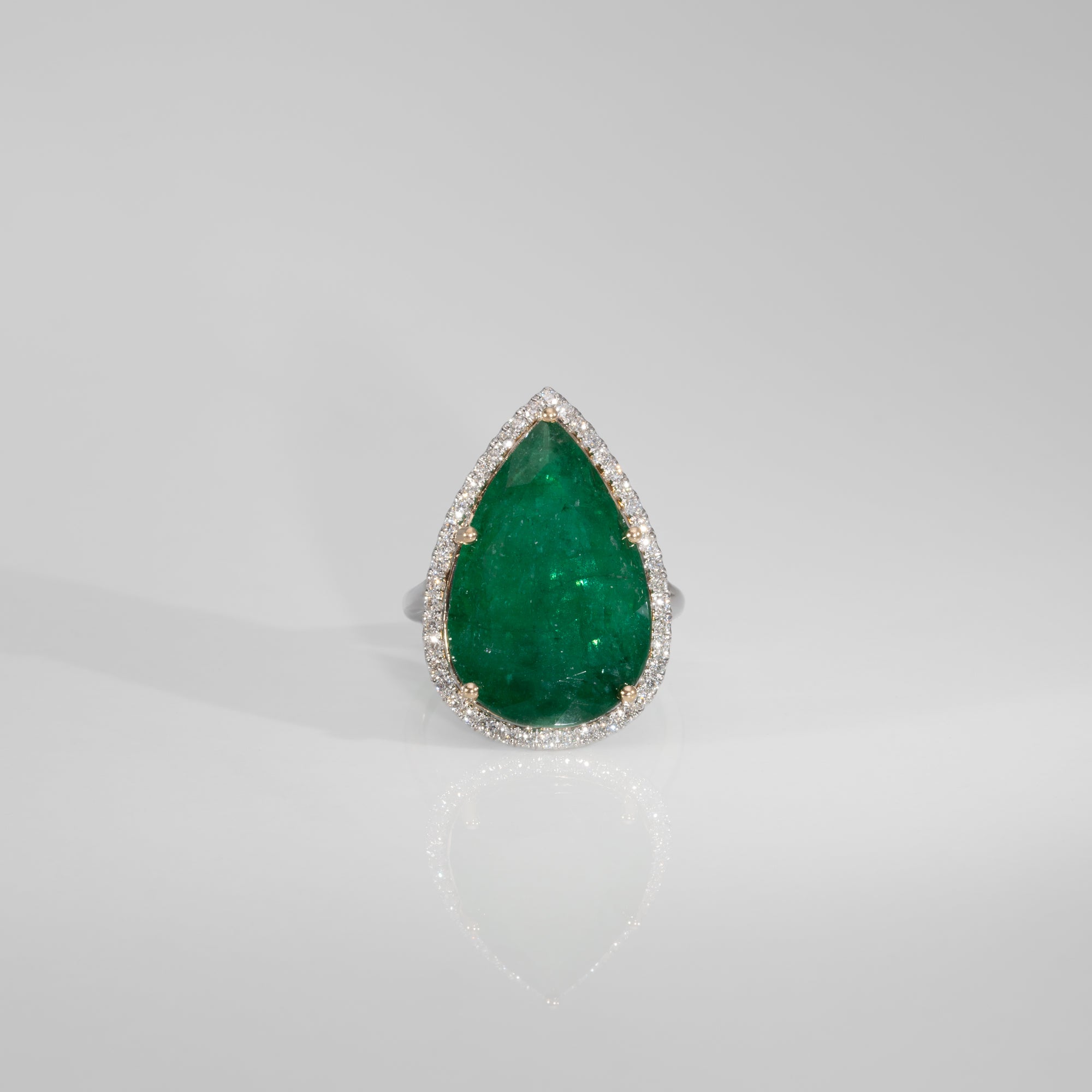 14K white & yellow gold emerald ring