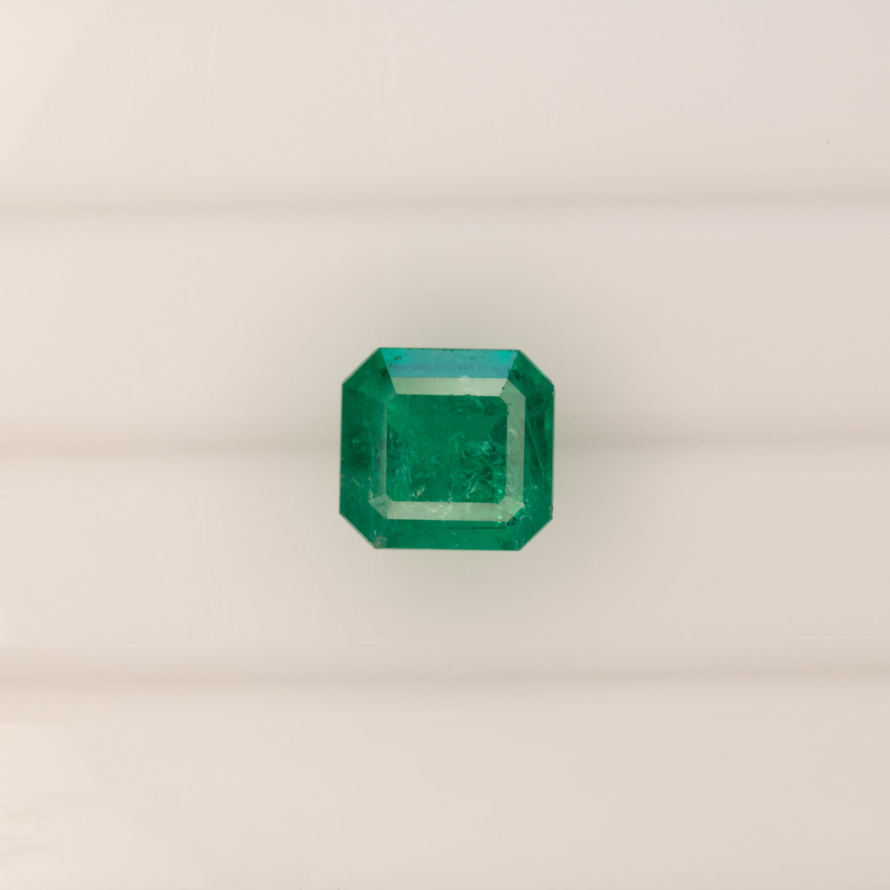 2.99ct afghani emerald emerald cut 8.3x8.2mm loose green gemstone
