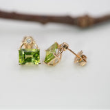 14K yellow gold peridot earrings