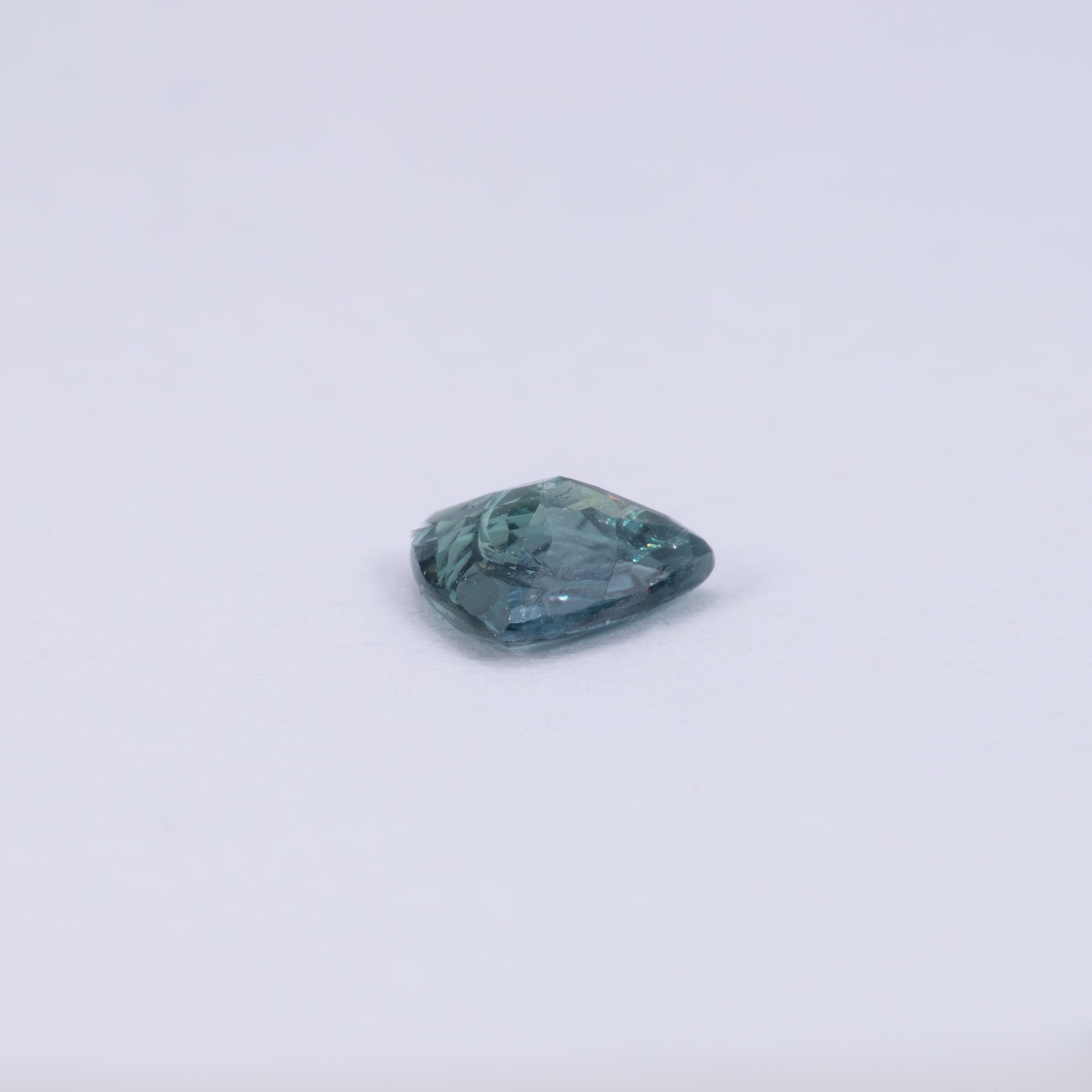 0.45 carat natural color-change alexandrite trillion, 5.34x5.36mm untreated loose gemstone – view 5