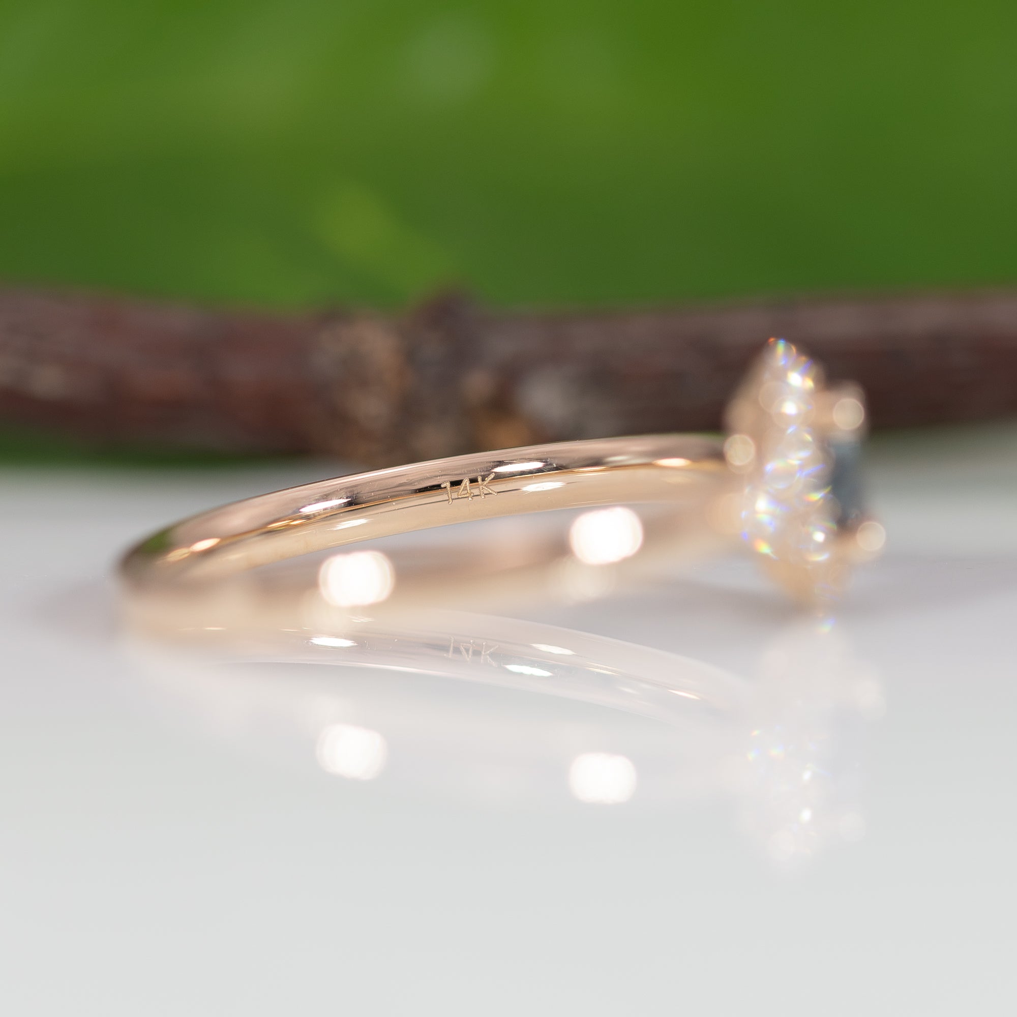 14K yellow gold alexandrite ring
