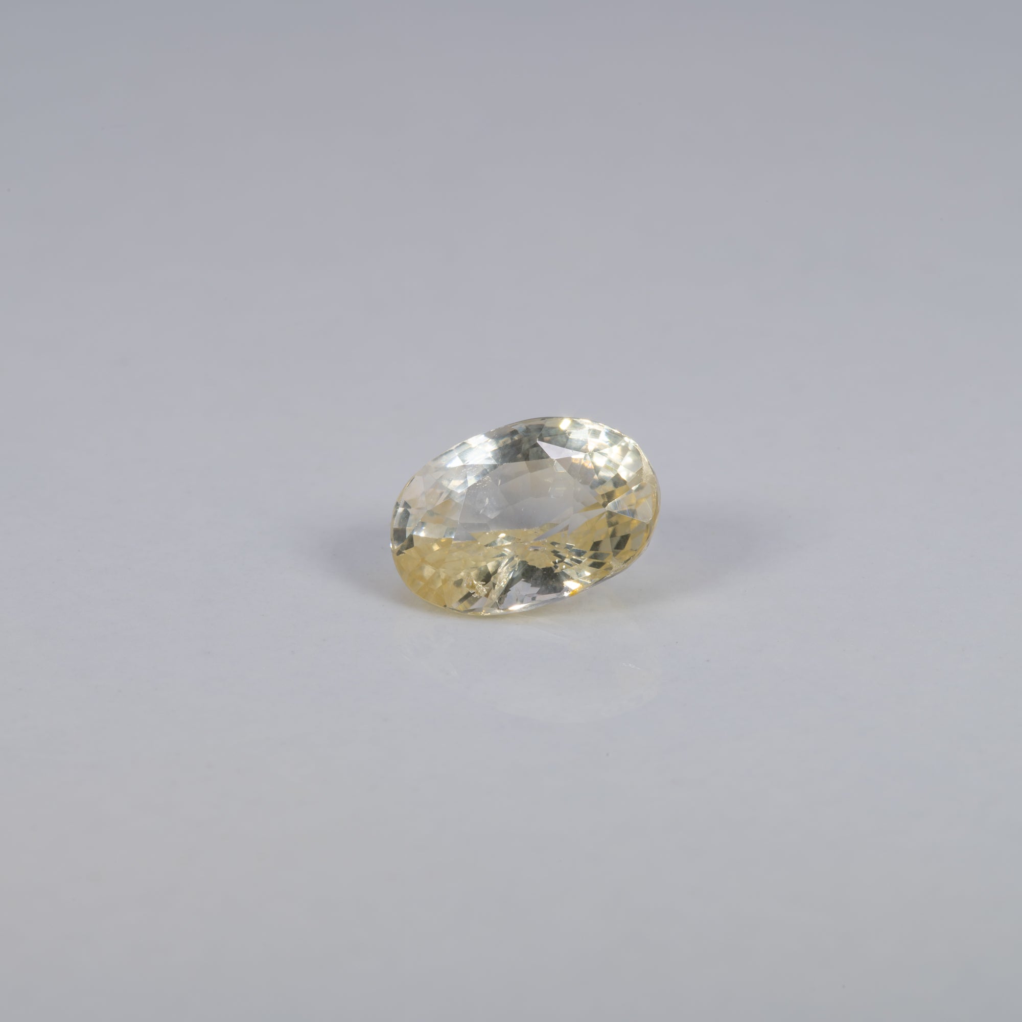 3.05 carat natural canary sapphire, oval 9.3x6.6mm loose yellow gemstone