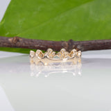 14K yellow gold diamond band