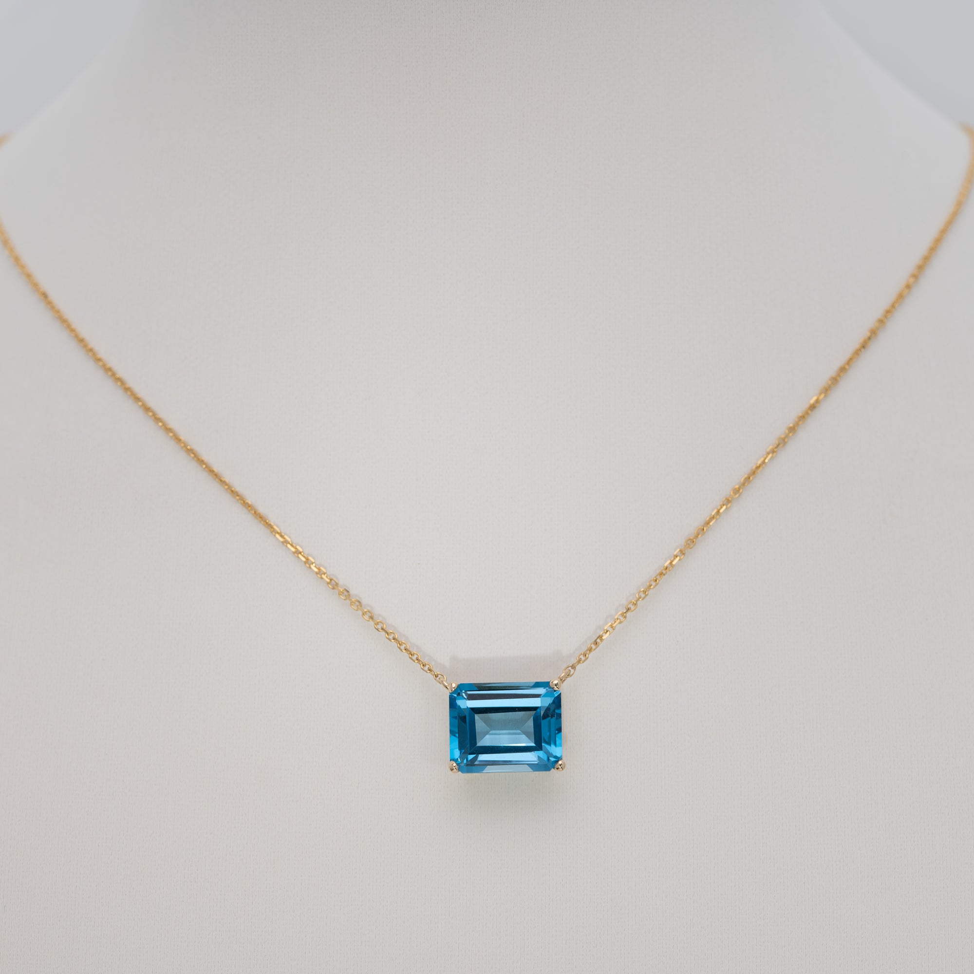 14K Yellow Gold Swiss Blue Topaz Necklace