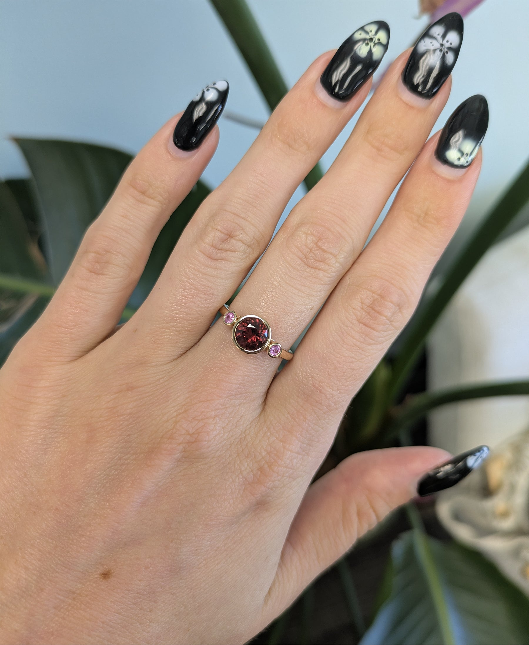 14K yellow gold red spinel ring with pink sapphire accents