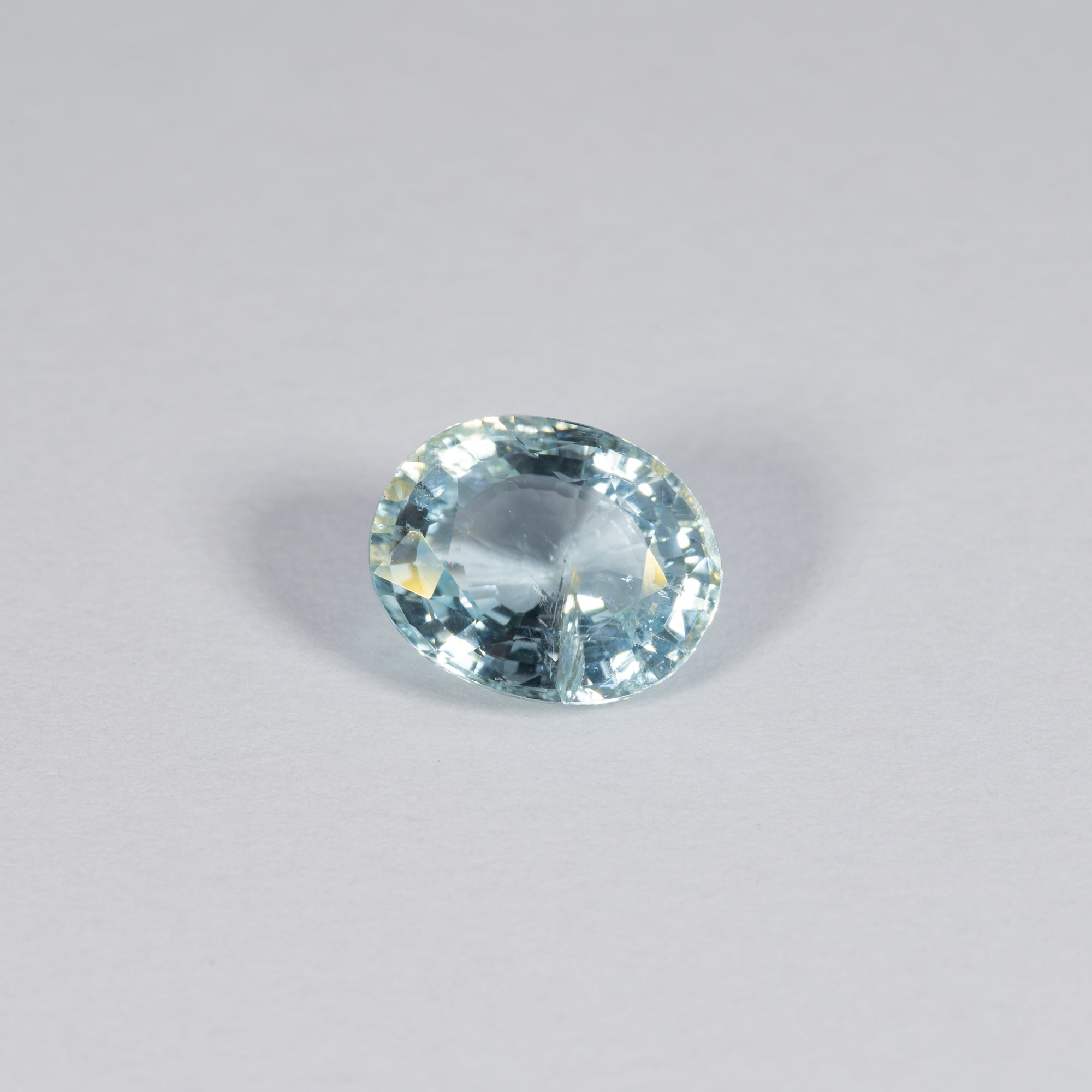 1.74 carat GIA certified Brazilian Paraiba tourmaline, oval cut, 8.79x7.04mm loose gemstone