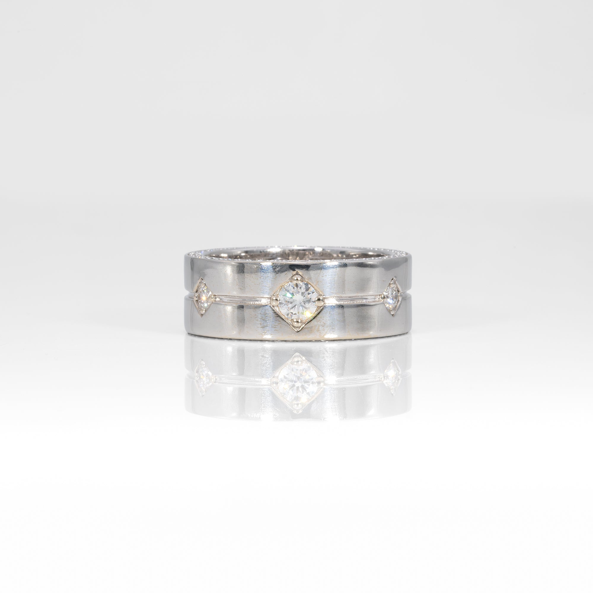 14K white gold men's lab grown diamond wedding band
