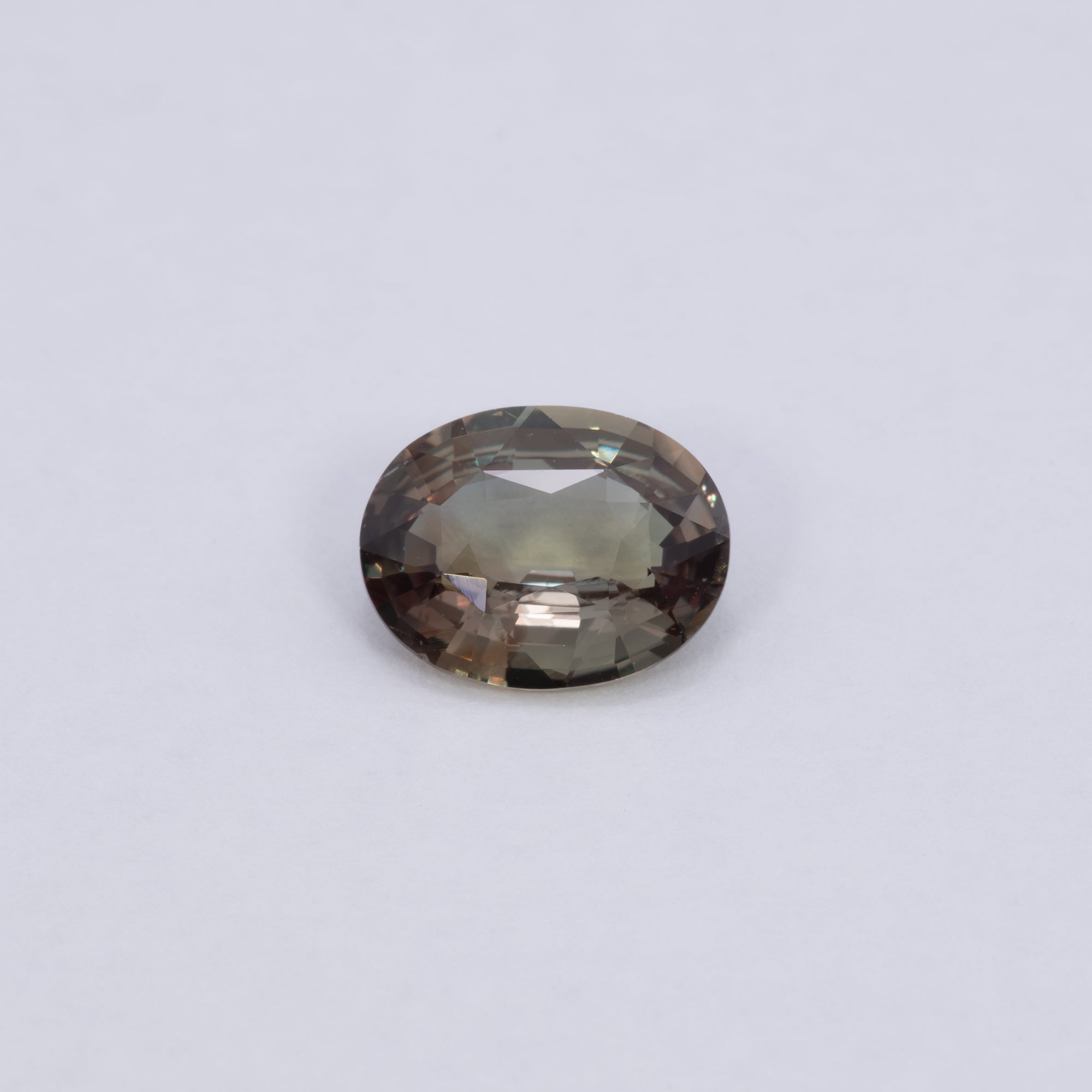 1.07 carat GIA certified color-change alexandrite, oval cut, 7.47x5.82mm loose gemstone